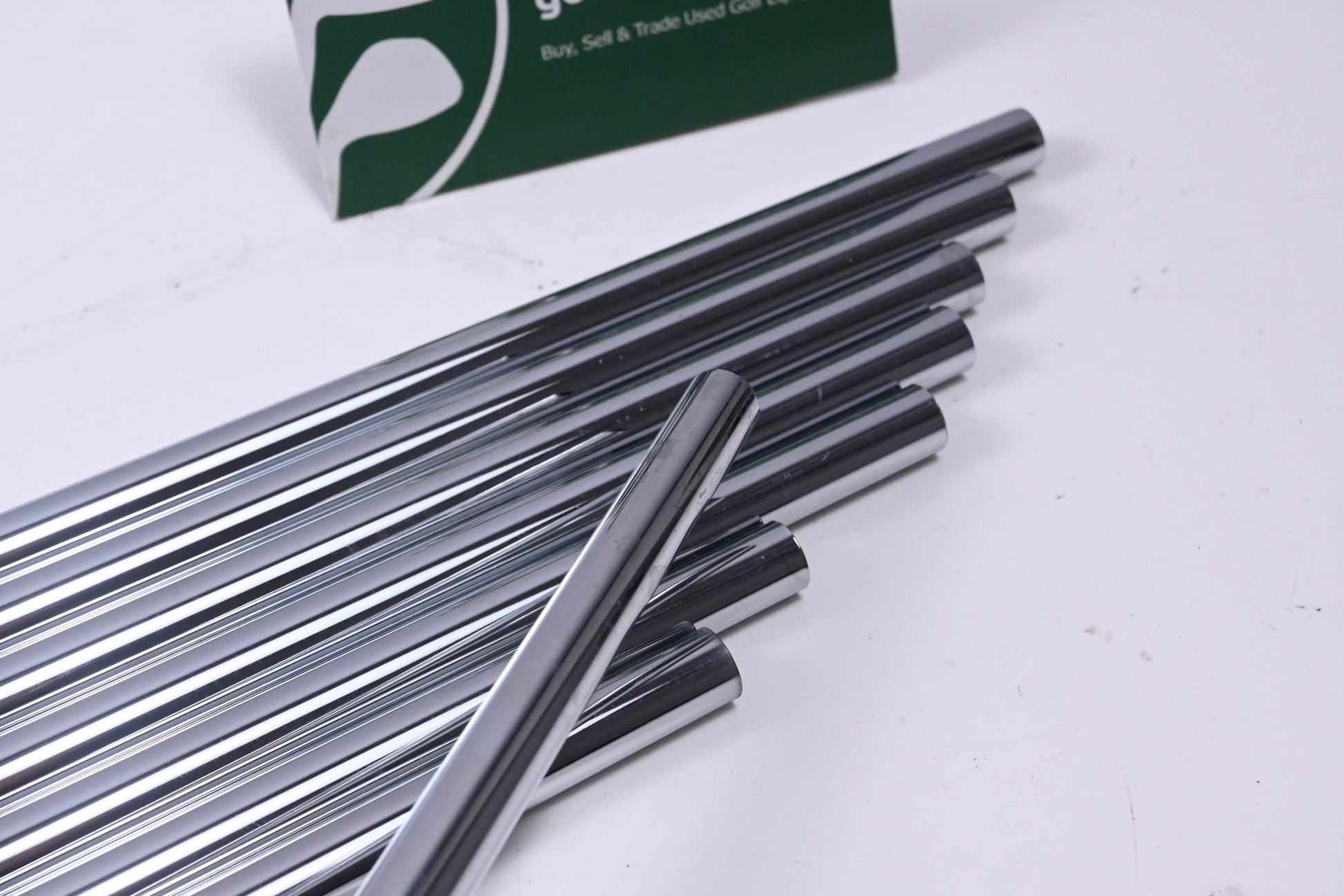 Dynamic Gold S300 Iron Shafts / Stiff Flex / Set of 8 / .355" Taper Tips