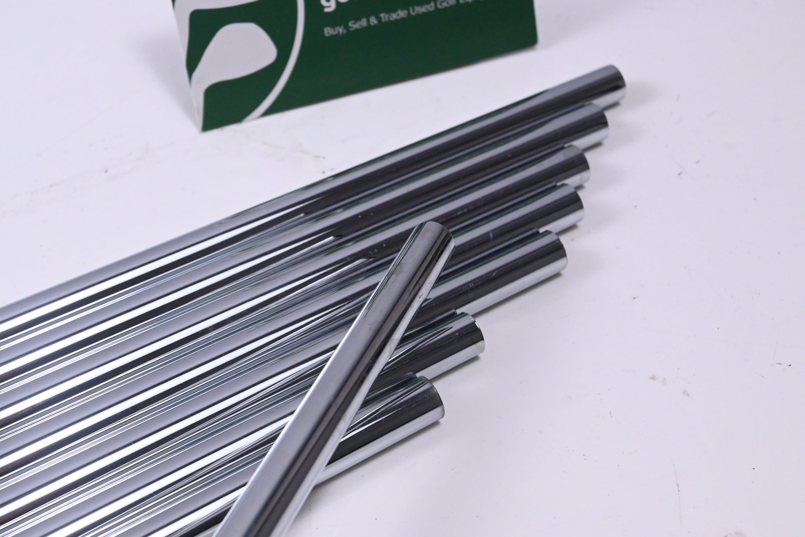 Dynamic Gold S300 Iron Shafts / Stiff Flex / Set of 8 / .355" Taper Tips