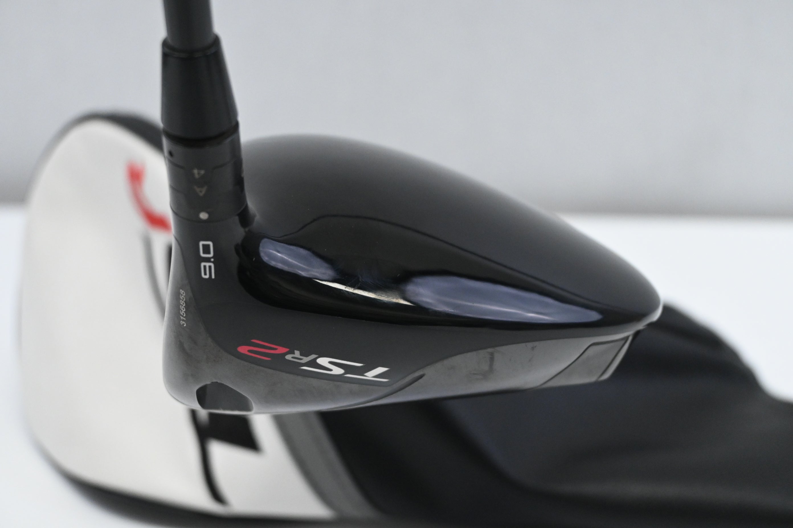 Titleist TSR2 Driver / 9 Degree / Stiff Flex HZRDUS Gen4 Black 60