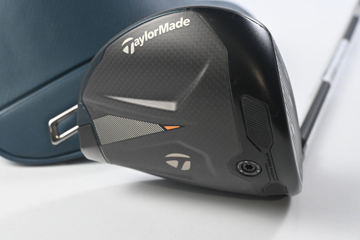 Taylormade Qi4D Max Driver / 9 Degree / Regular Flex Reax Blue 50 Shaft