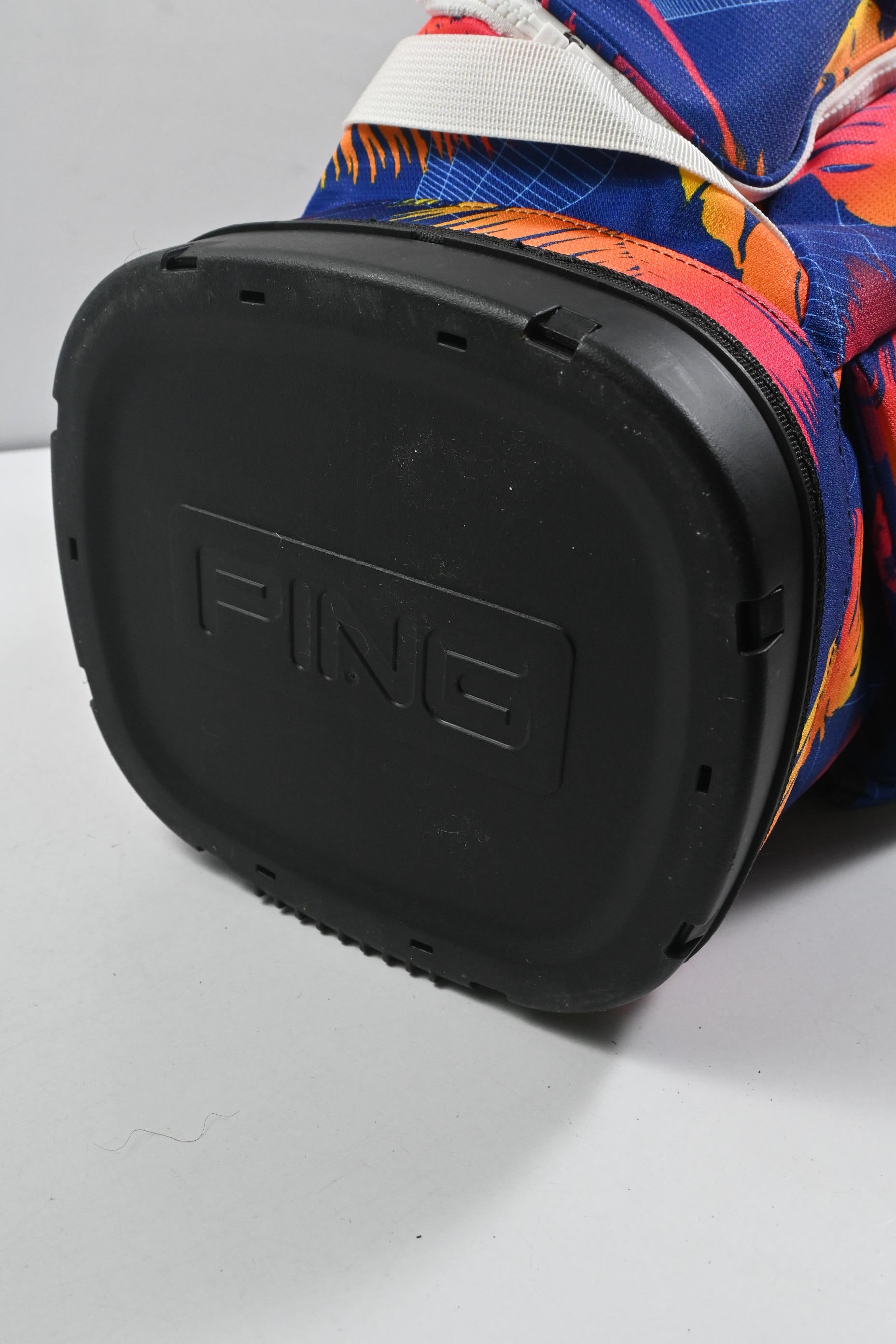 Ping Hoofer Lite Stand Bag / 4-Way divider / Blue, Orange & Pink