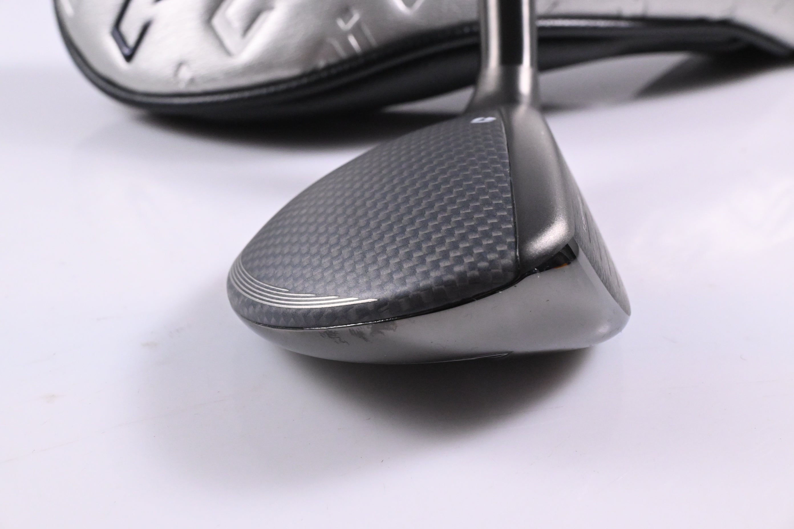 Taylormade Qi35 Max Lite #5 Hybrid / 27 Degree / Senior Flex Vanquish 5 Shaft