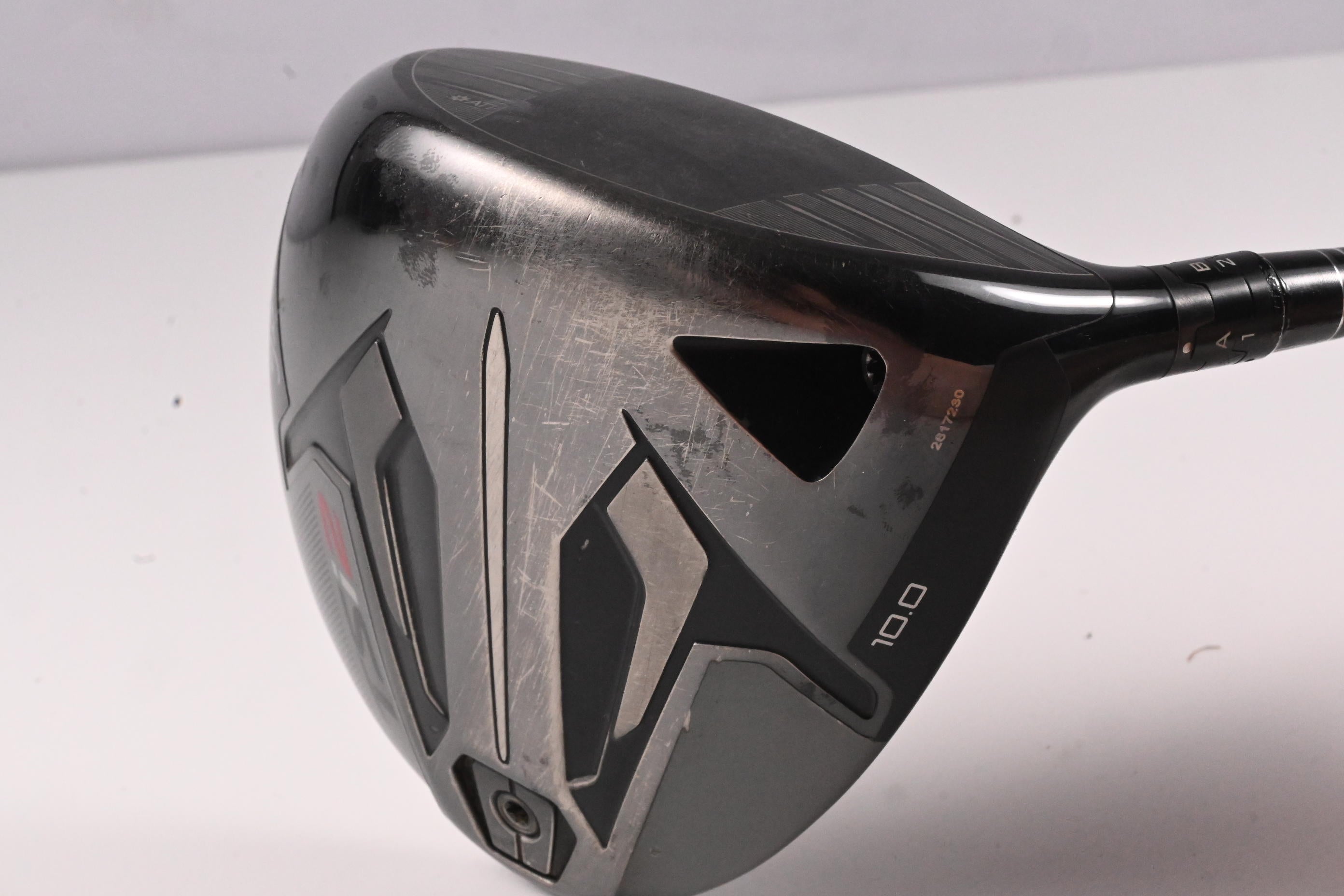 Titleist TSi2 Driver / 10 Degree / Regular Flex Tensei AV Blue 55 Shaft
