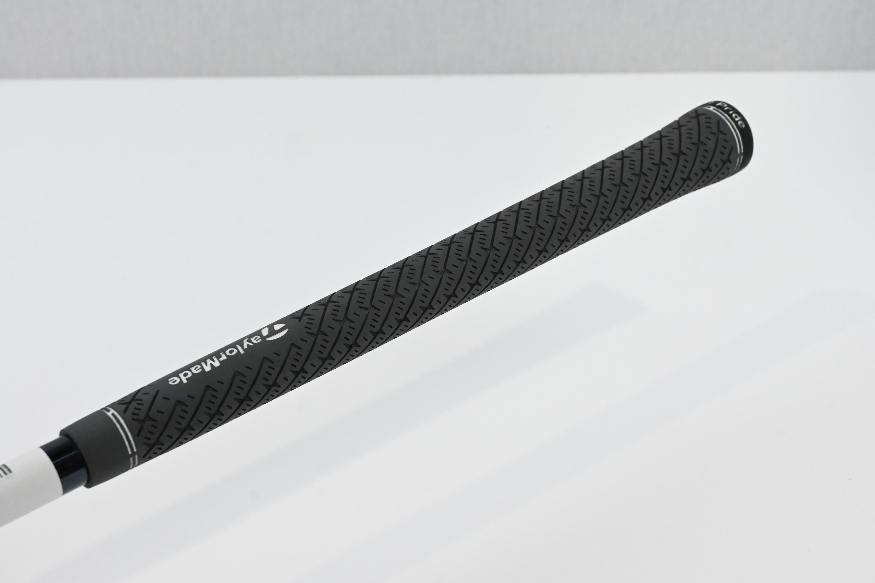 Taylormade P.DHY #4 Iron / Regular Flex UST Mamiya Recoil Dart 75