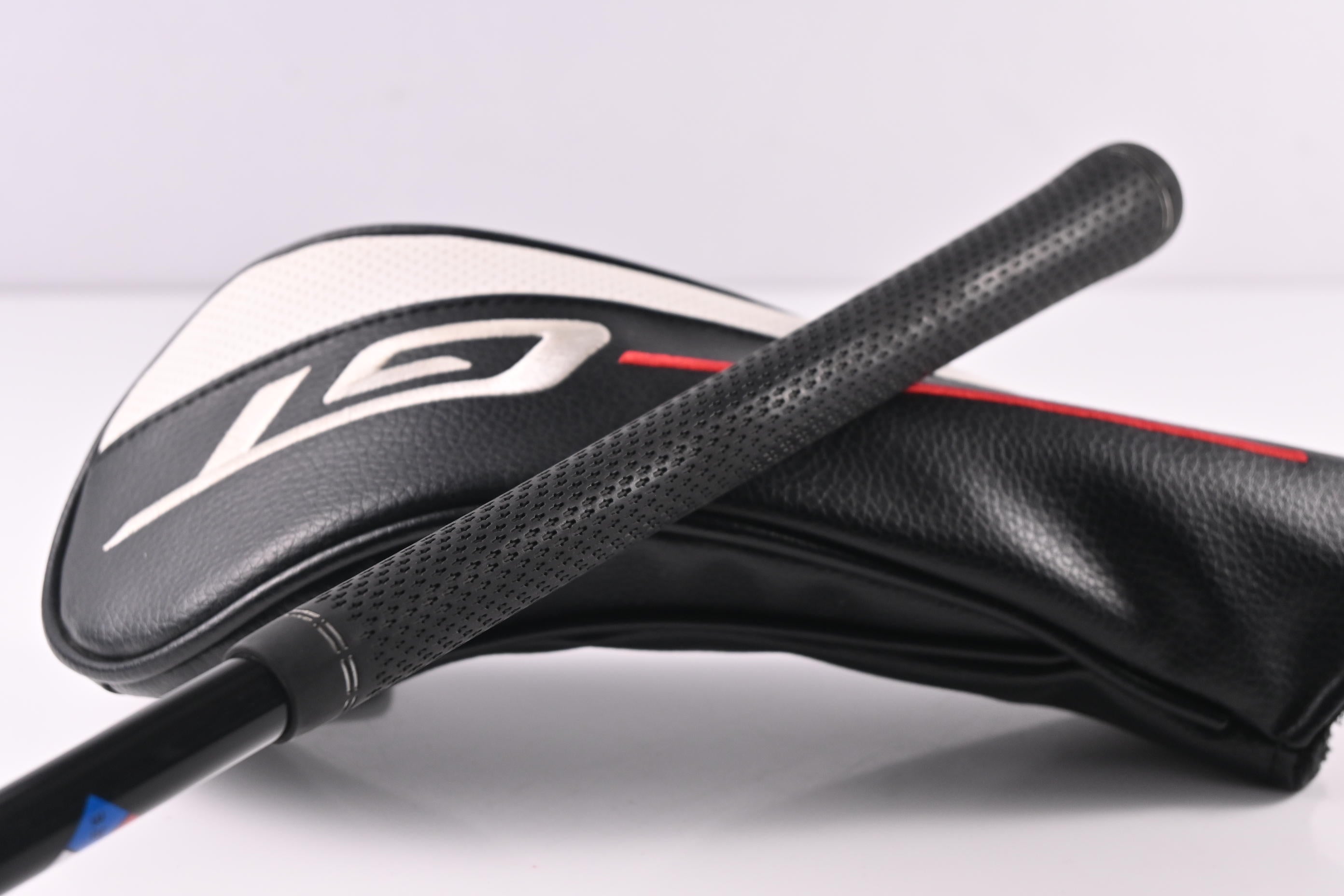 Titleist GT2 #3 Wood / 15 Degree / Stiff Flex HZRDUS Gen4 Black 70 Shaft