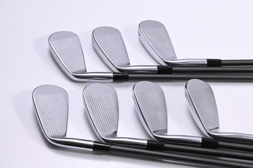 Cobra Limt3d Irons / 4-PW / Stiff Flex Steelfiber i95 cw Private Reserve Shafts