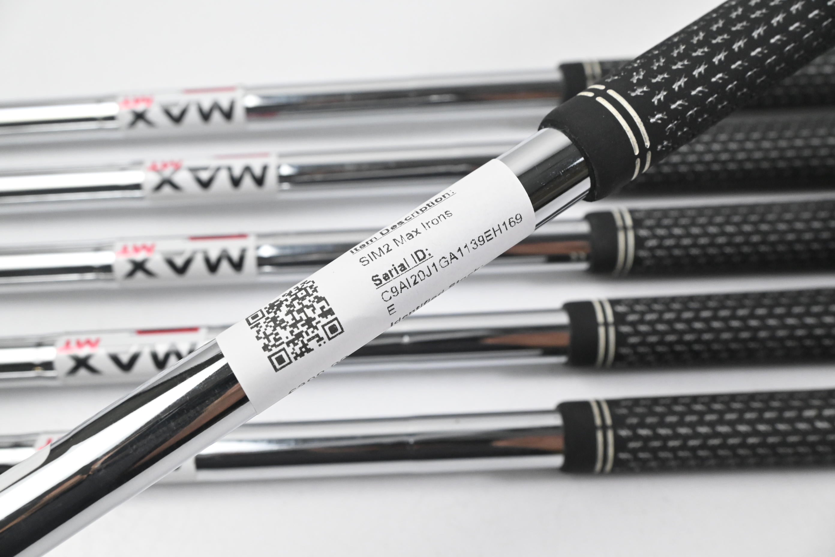 Taylormade SIM2 Max Irons / 5-PW / Stiff Flex KBS MAX MT 85 Shafts
