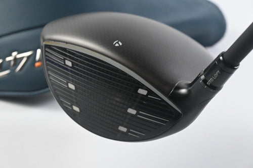Taylormade Qi4D Max Driver / 9 Degree / Regular Flex Reax Blue 50 Shaft