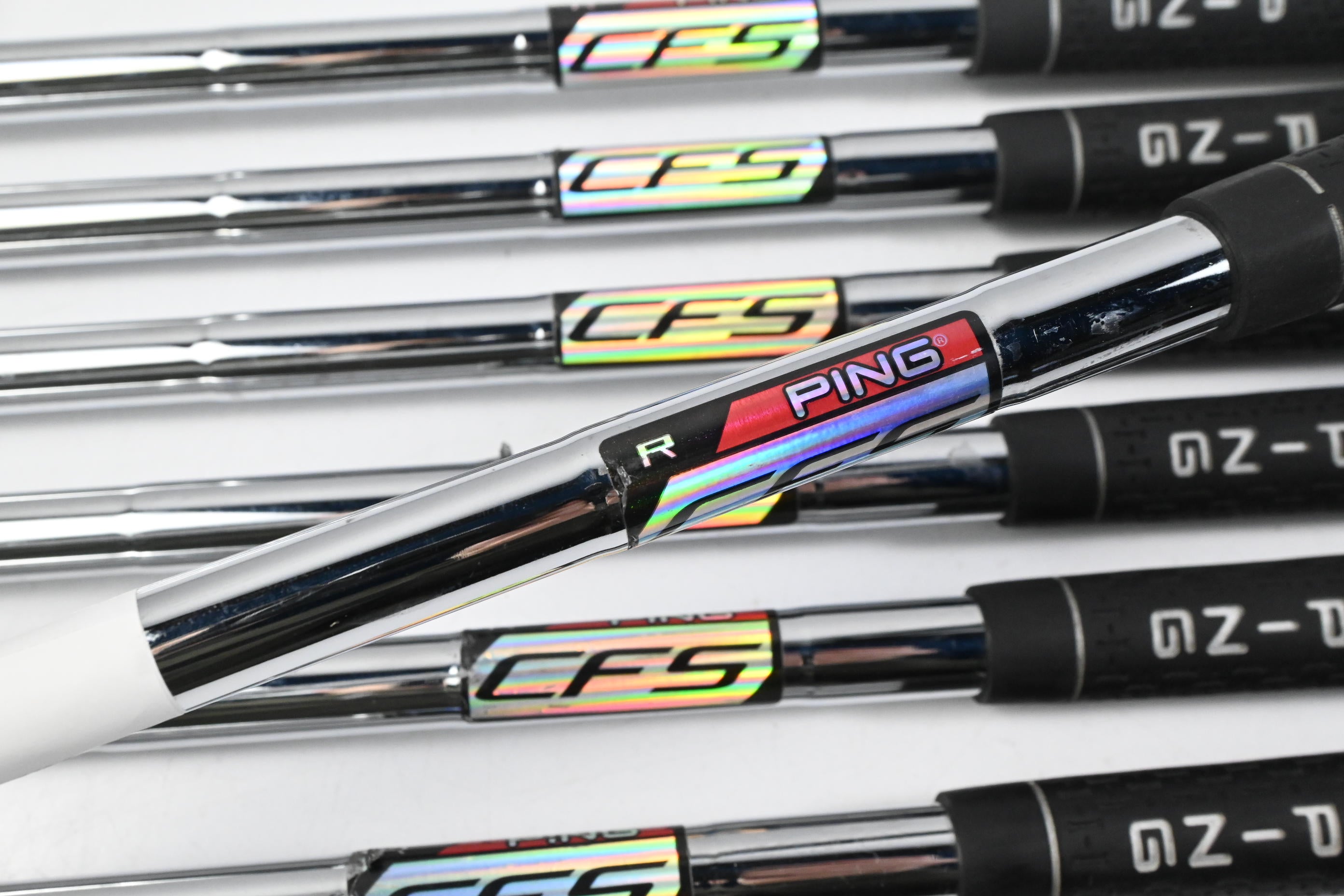 Ping G25 Irons / 4-PW / Black Dot / Regular Flex Ping CFS Shafts