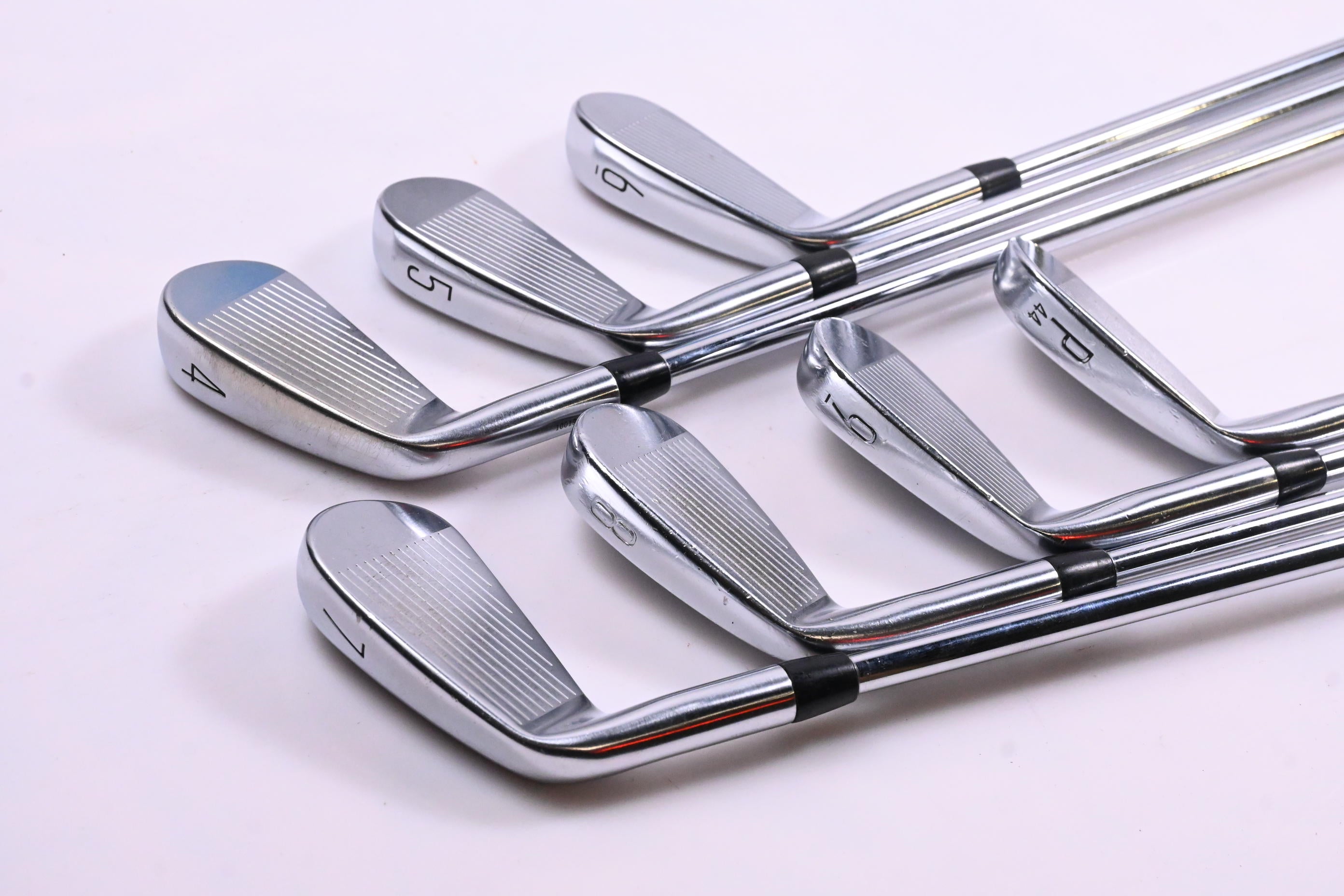 Titleist T200/T150 Combo 2023 Irons / 4-PW / Regular Flex AMT Red R300 Shafts