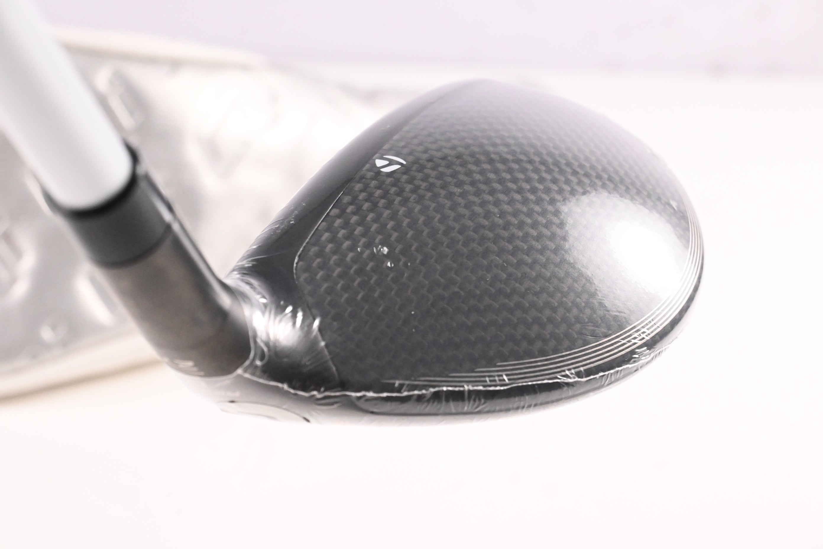 Ladies Taylormade Qi35 Max Lite #5 Hybrid / 27 Degree / Ladies Flex Air Speeder 40