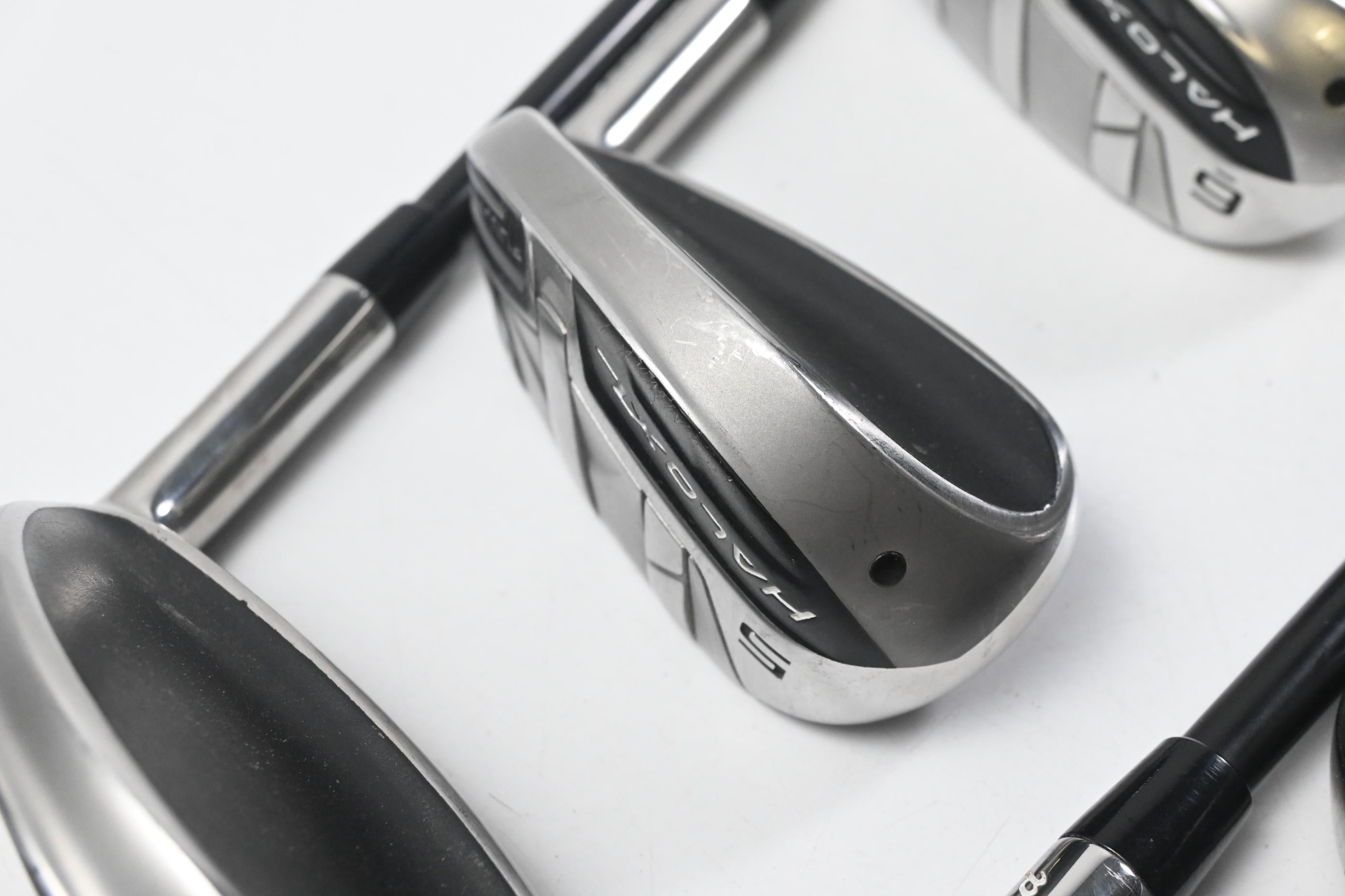 Cleveland Halo XL Full Face Irons / 4-PW / Regular Flex Helium NCT 60I Shafts