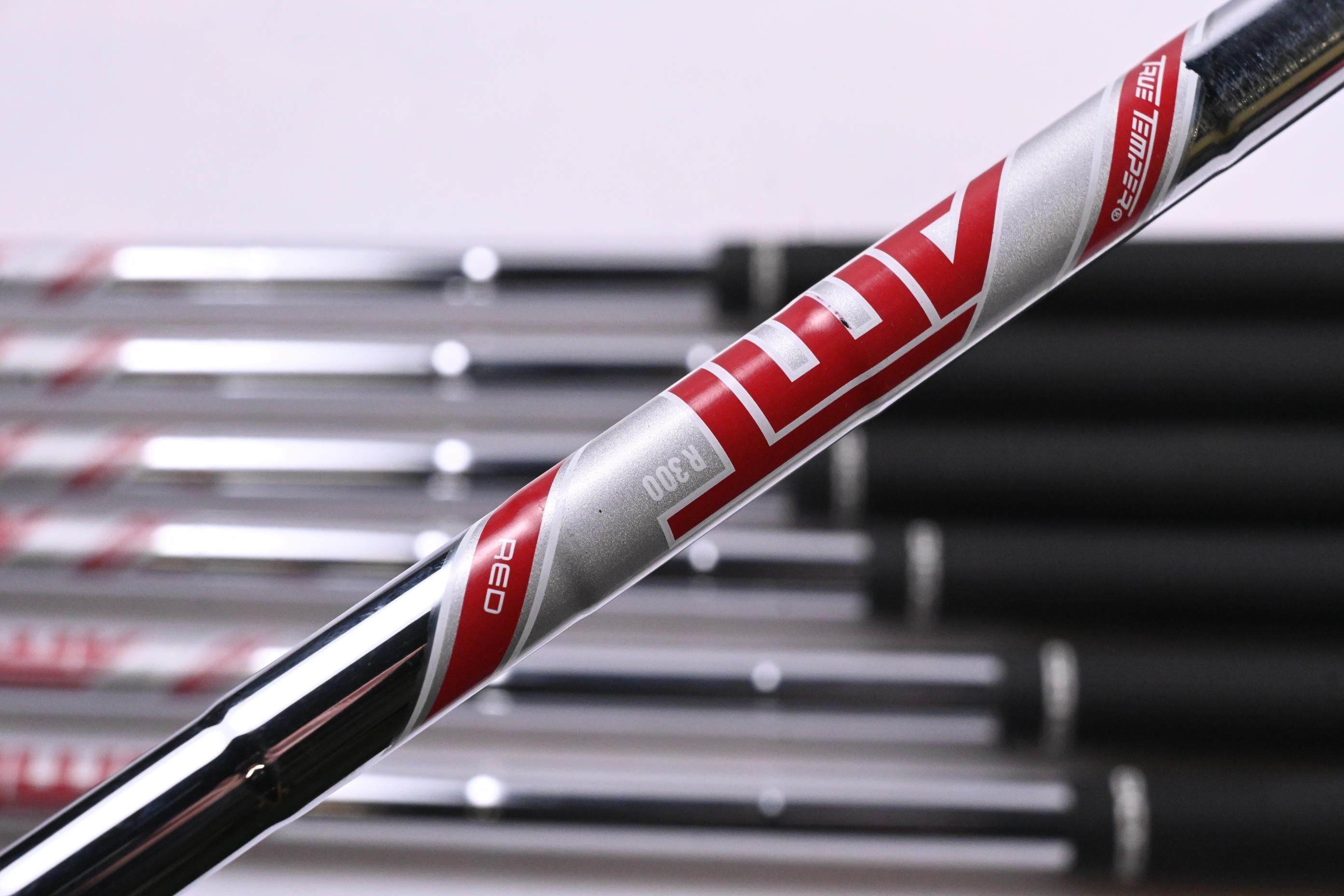 Titleist T200/T150 Combo 2023 Irons / 4-PW / Regular Flex AMT Red R300 Shafts