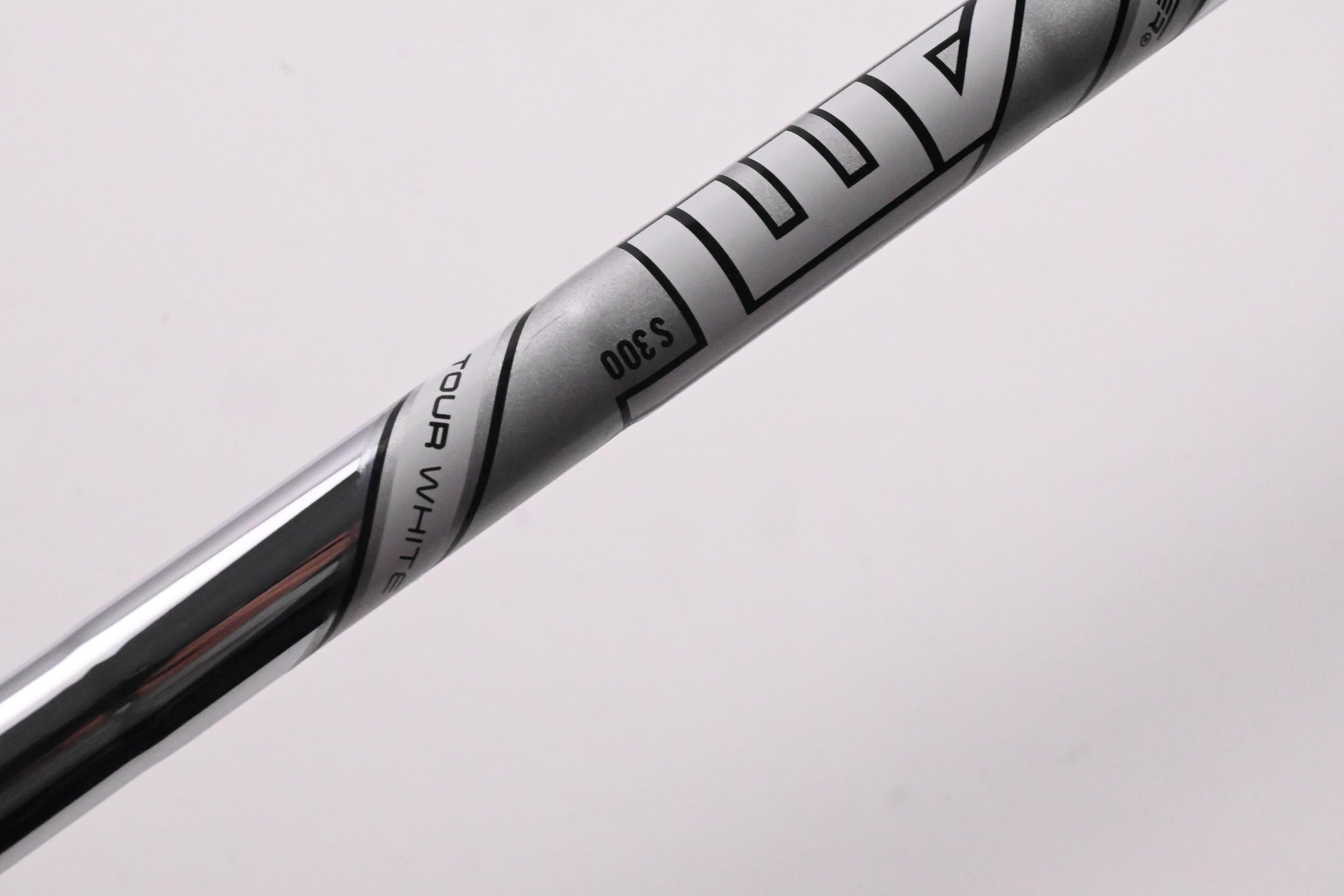 Titleist T100 2023 #7 Iron / 34 Degree / Stiff Flex True Temper AMT White S300