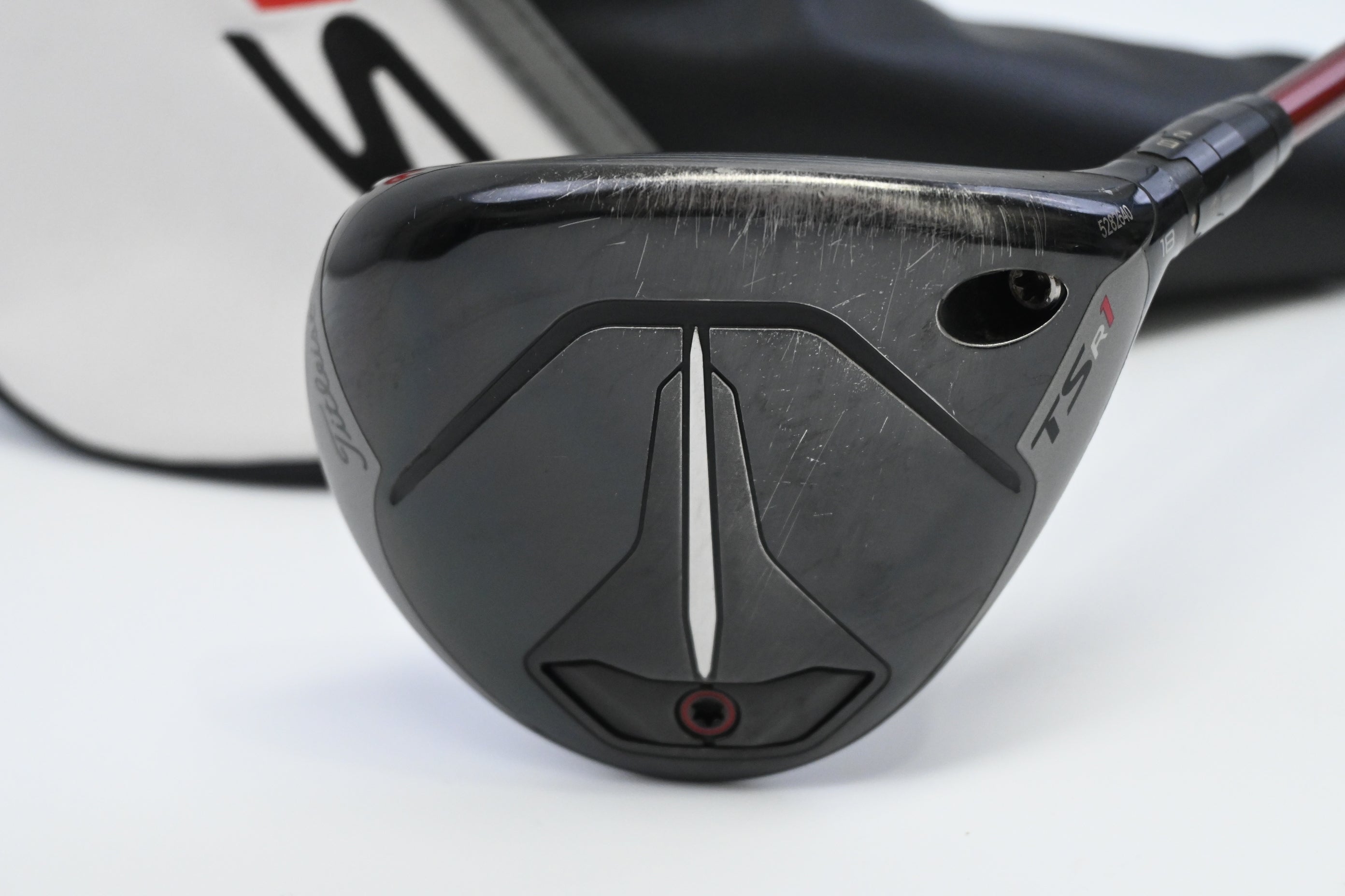 Titleist TSR1 #5 Wood / 18 Degree / Regular Flex Denali Red 60 Shaft