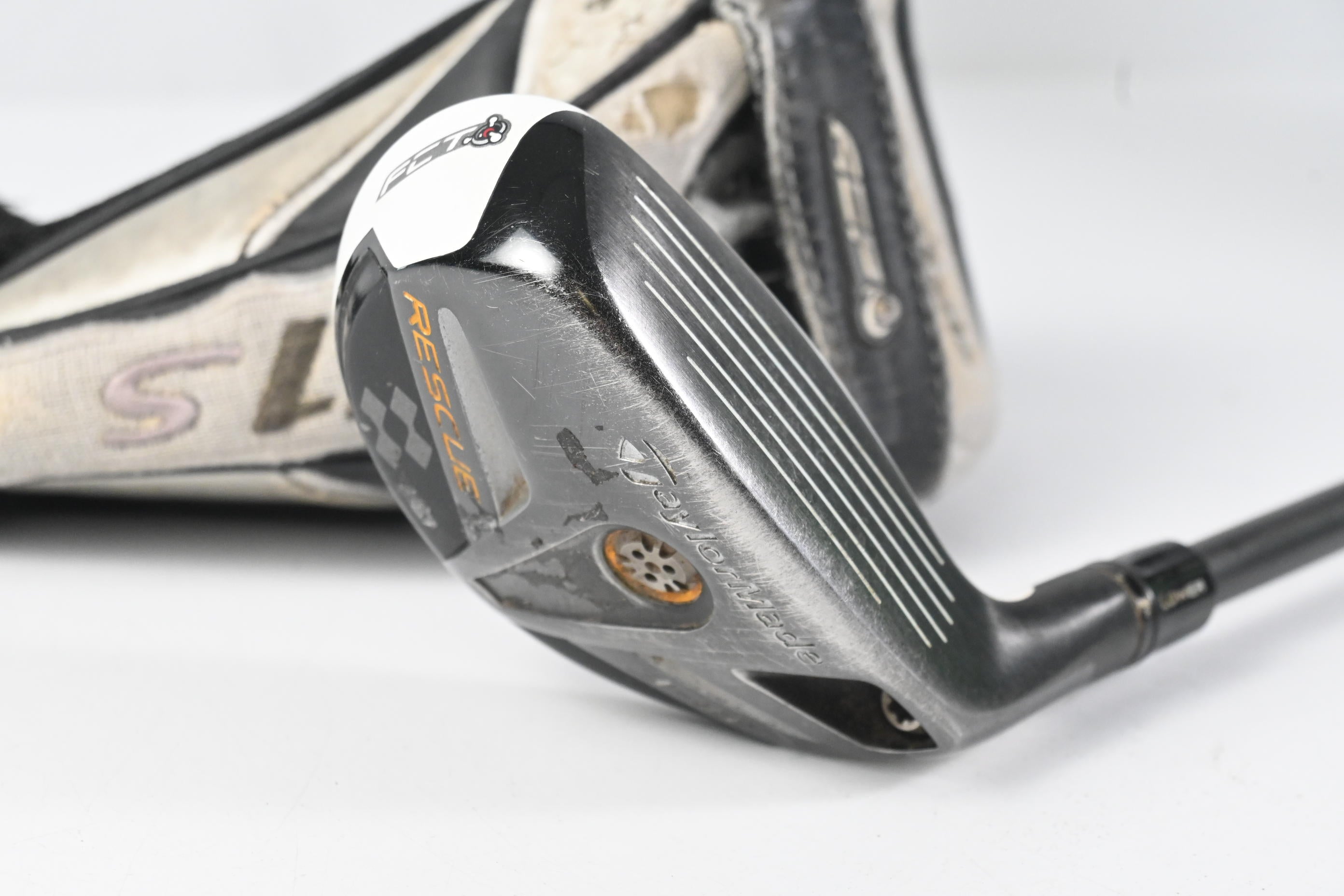 Taylormade Rescue 11 #3 Hybrid / 18 Degree / Regular Flex Aldila RIP 65 Shaft