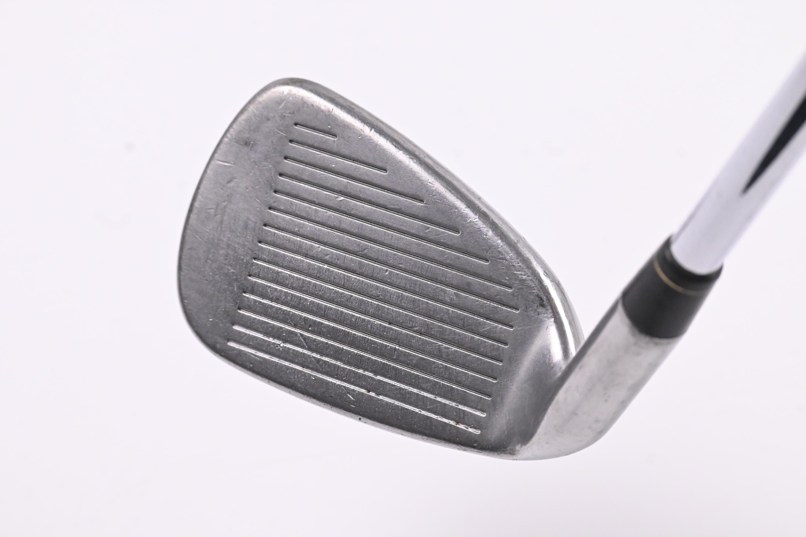 Titleist DCI 822 OS #9 Iron / Regular Flex Titleist Shaft