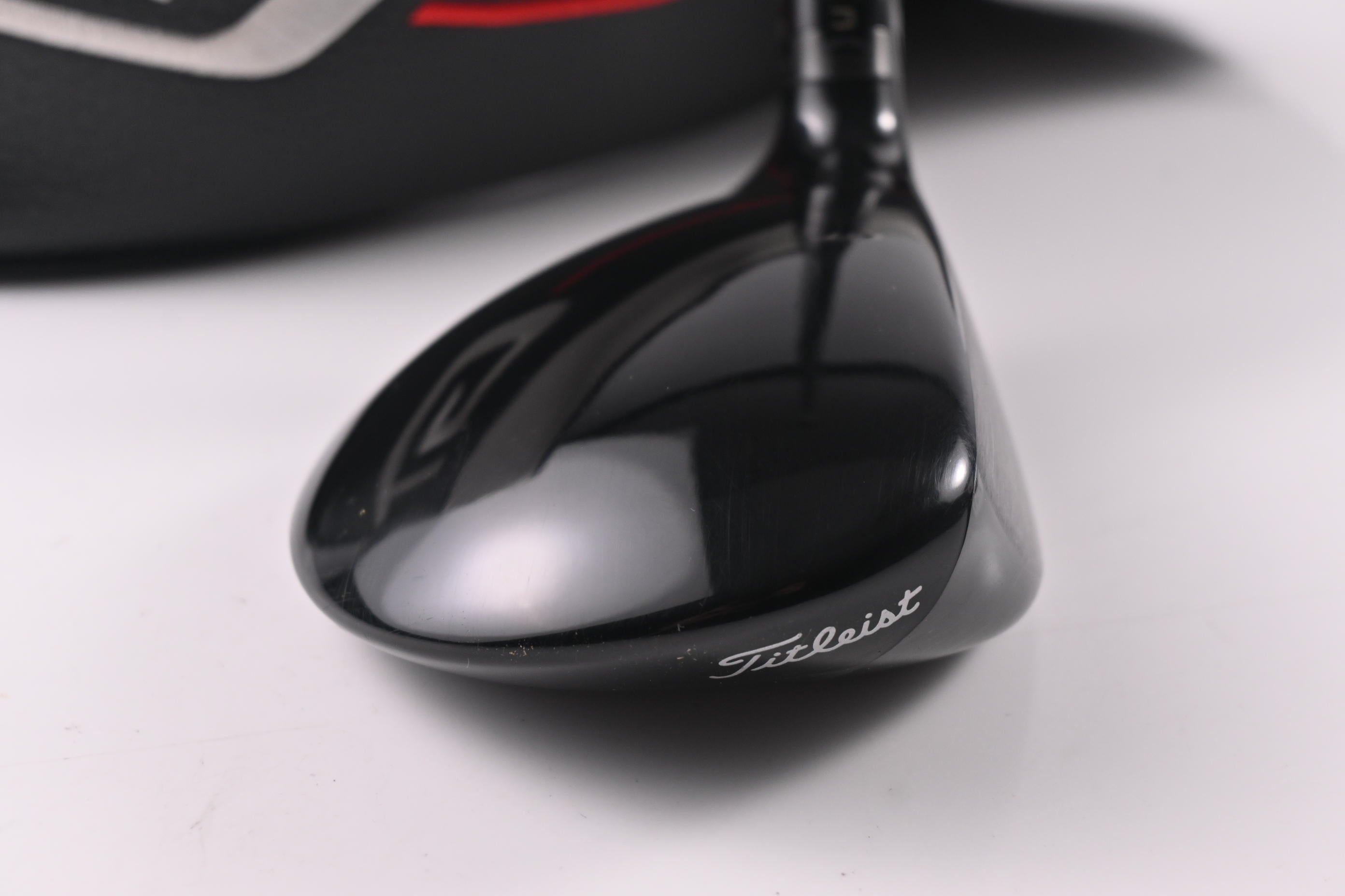 Titleist GT2 #5 Wood / 18 Degree / Stiff Flex Tensei AV White 75 Shaft