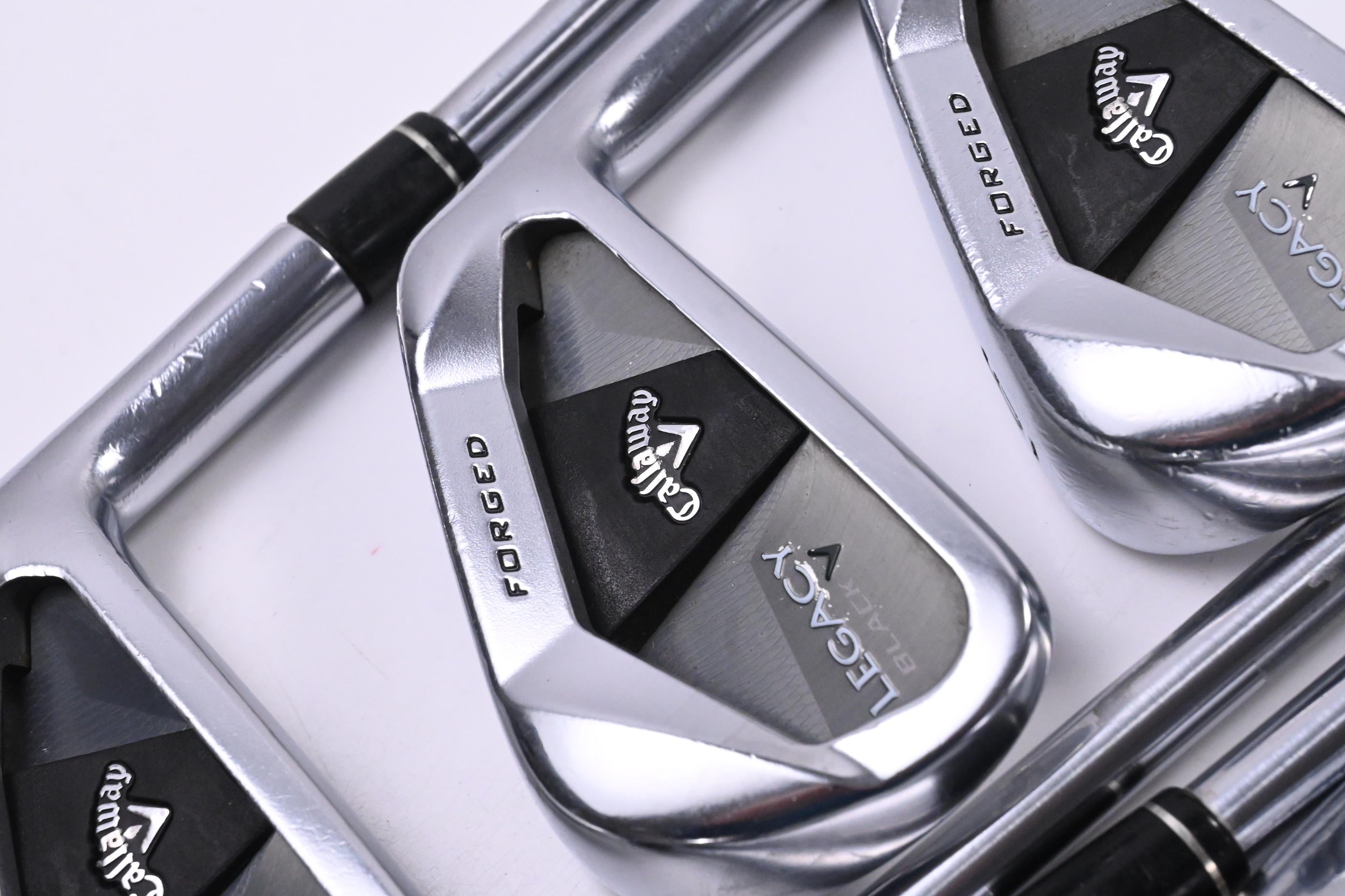 Callaway Legacy Black 2011 Irons / 4-PW / Regular Flex Project X PXi Blue Shafts
