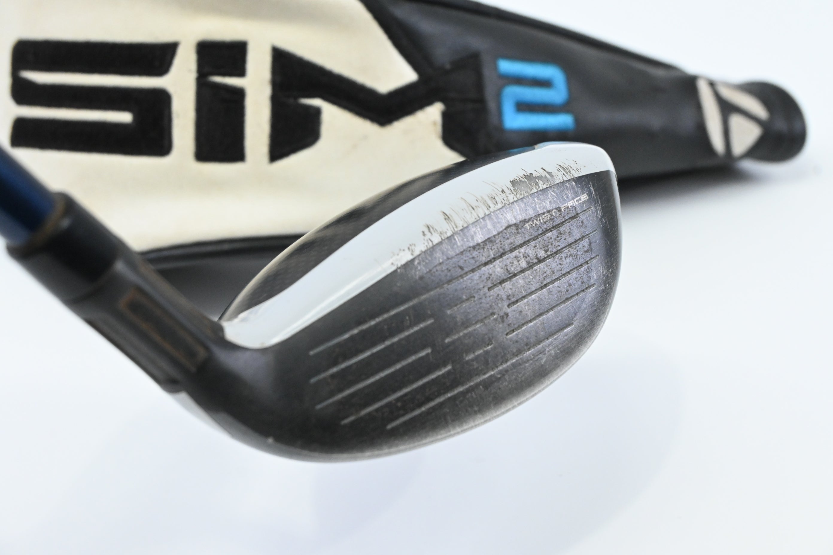 Left Hand Taylormade SIM2 Max #4 Hybrid / 22 Degree / Regular Flex Ventus Blue 6