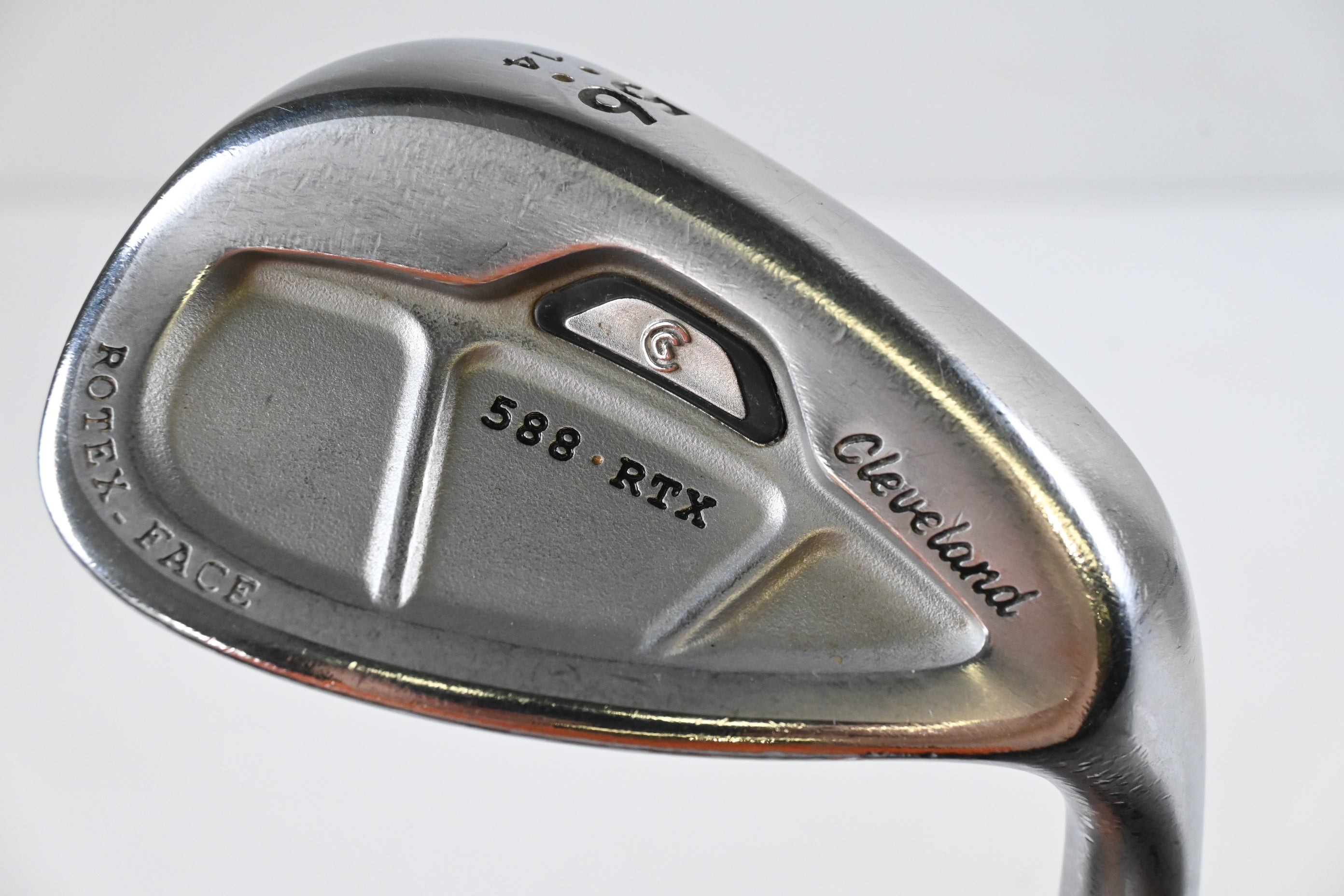 Cleveland 588 RTX Sand Wedge / 56 Degree / Wedge Flex Dynamic Gold Steel Shaft