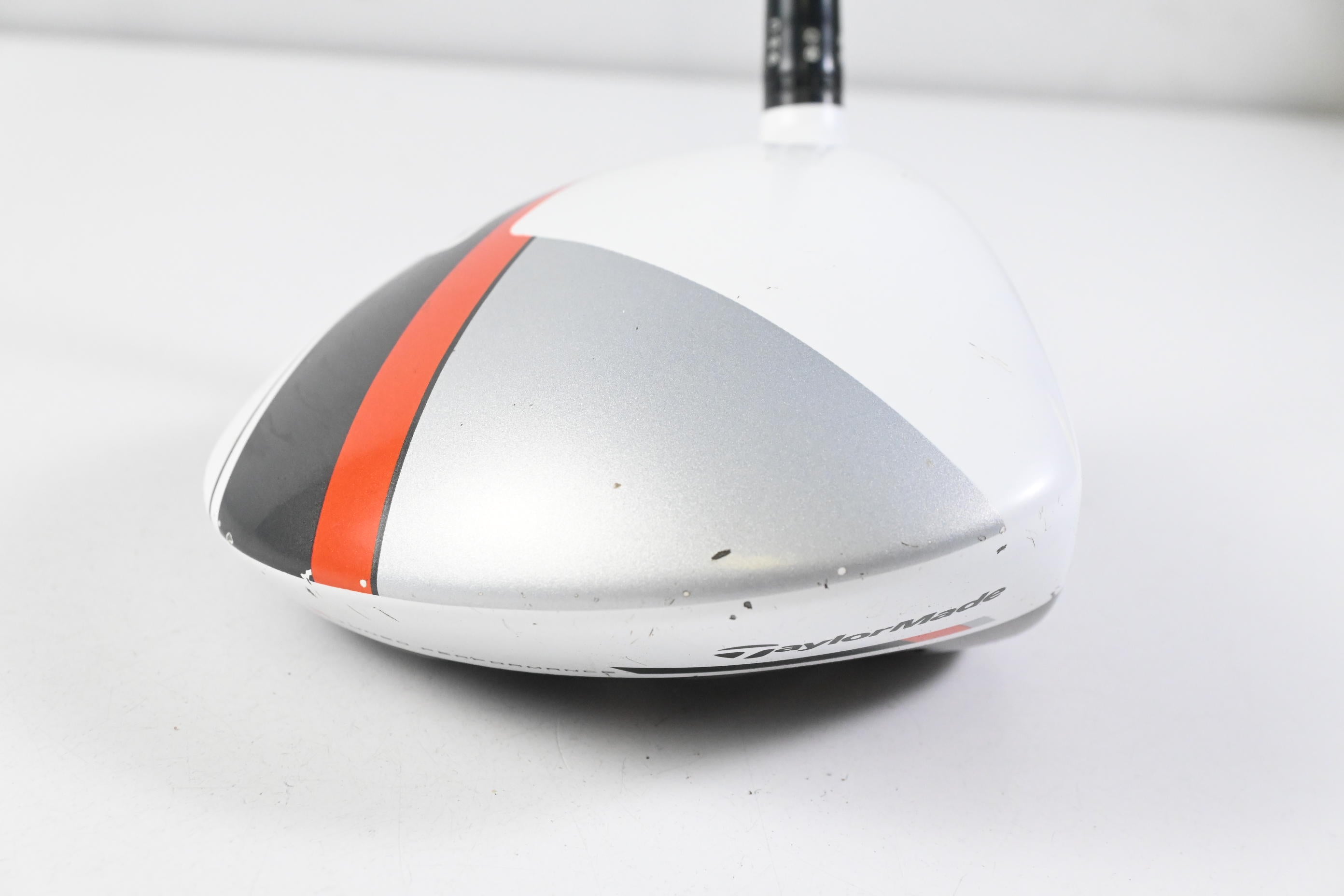 Taylormade R1 Driver / 8-12 Degree / Regular Flex Aldila RIP Phenom 65 Shaft