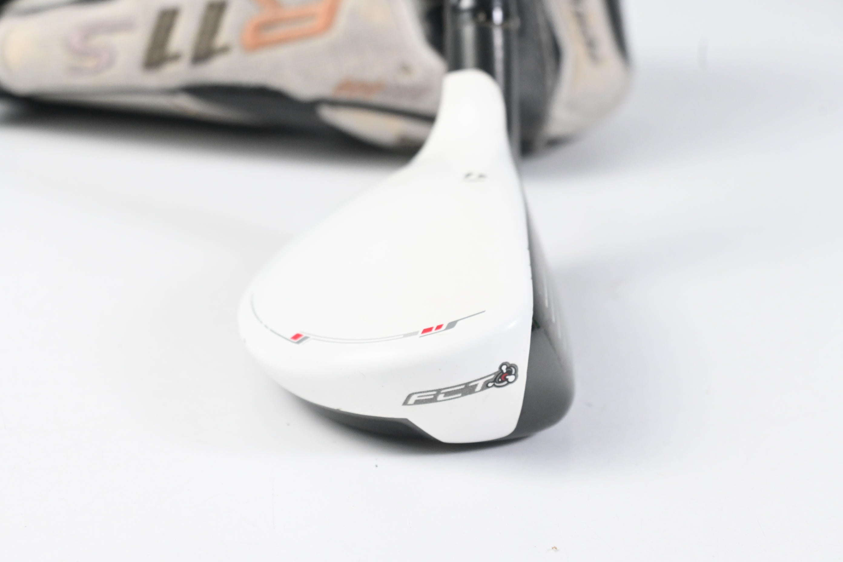 Taylormade Rescue 11 #3 Hybrid / 18 Degree / Regular Flex Aldila RIP 65 Shaft