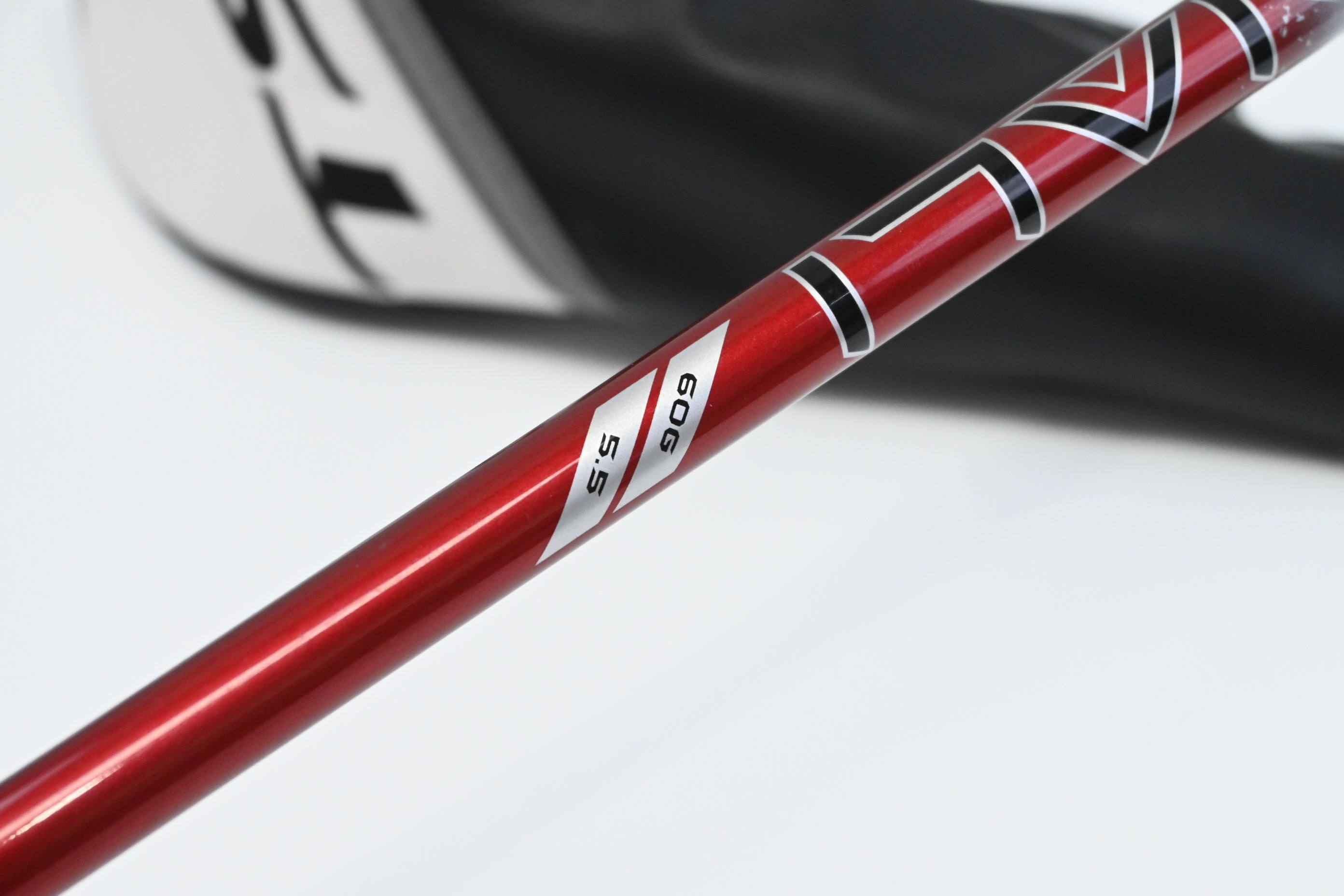 Titleist TSR1 #5 Wood / 18 Degree / Regular Flex Denali Red 60 Shaft