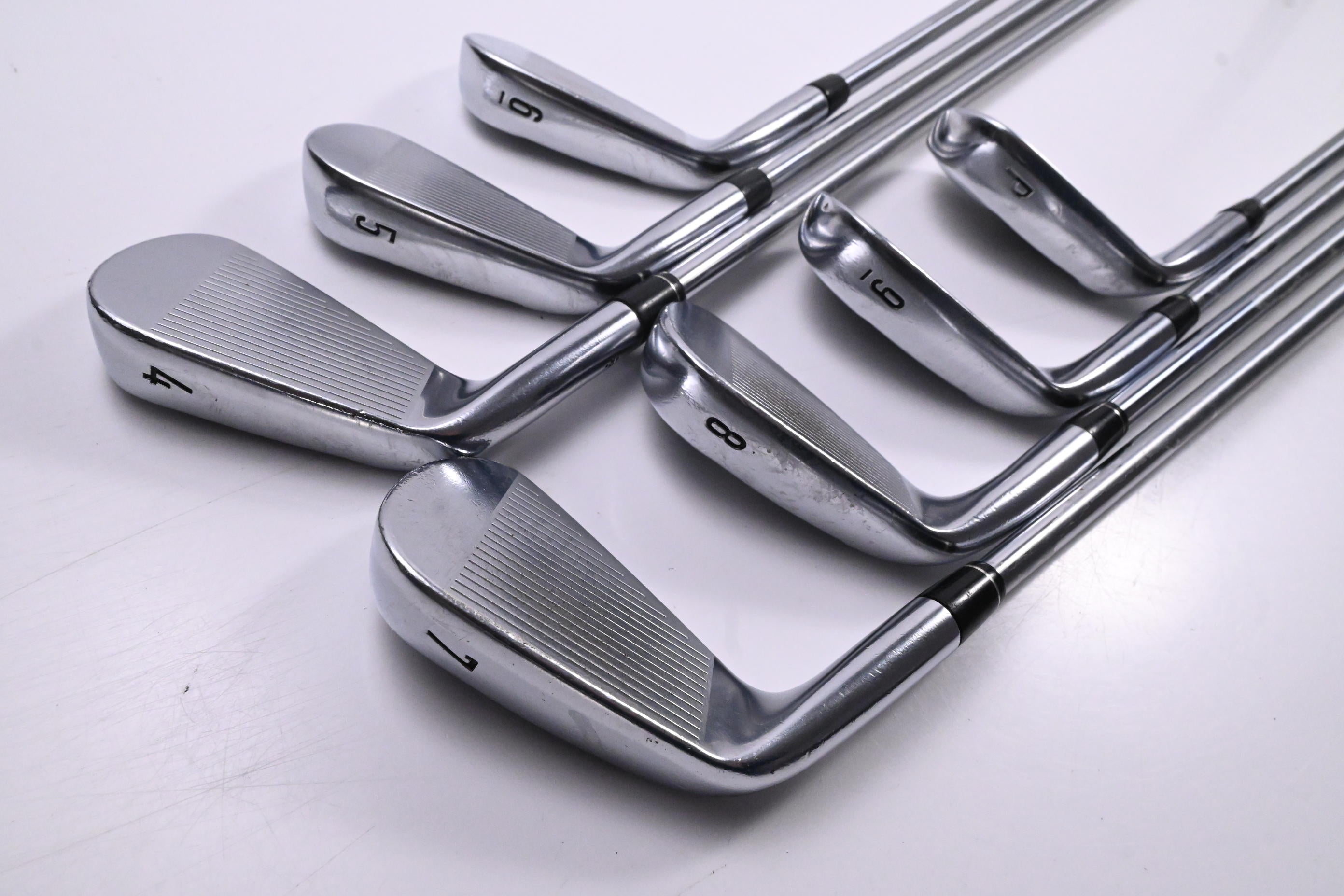 Callaway Legacy Black 2011 Irons / 4-PW / Regular Flex Project X PXi Blue Shafts