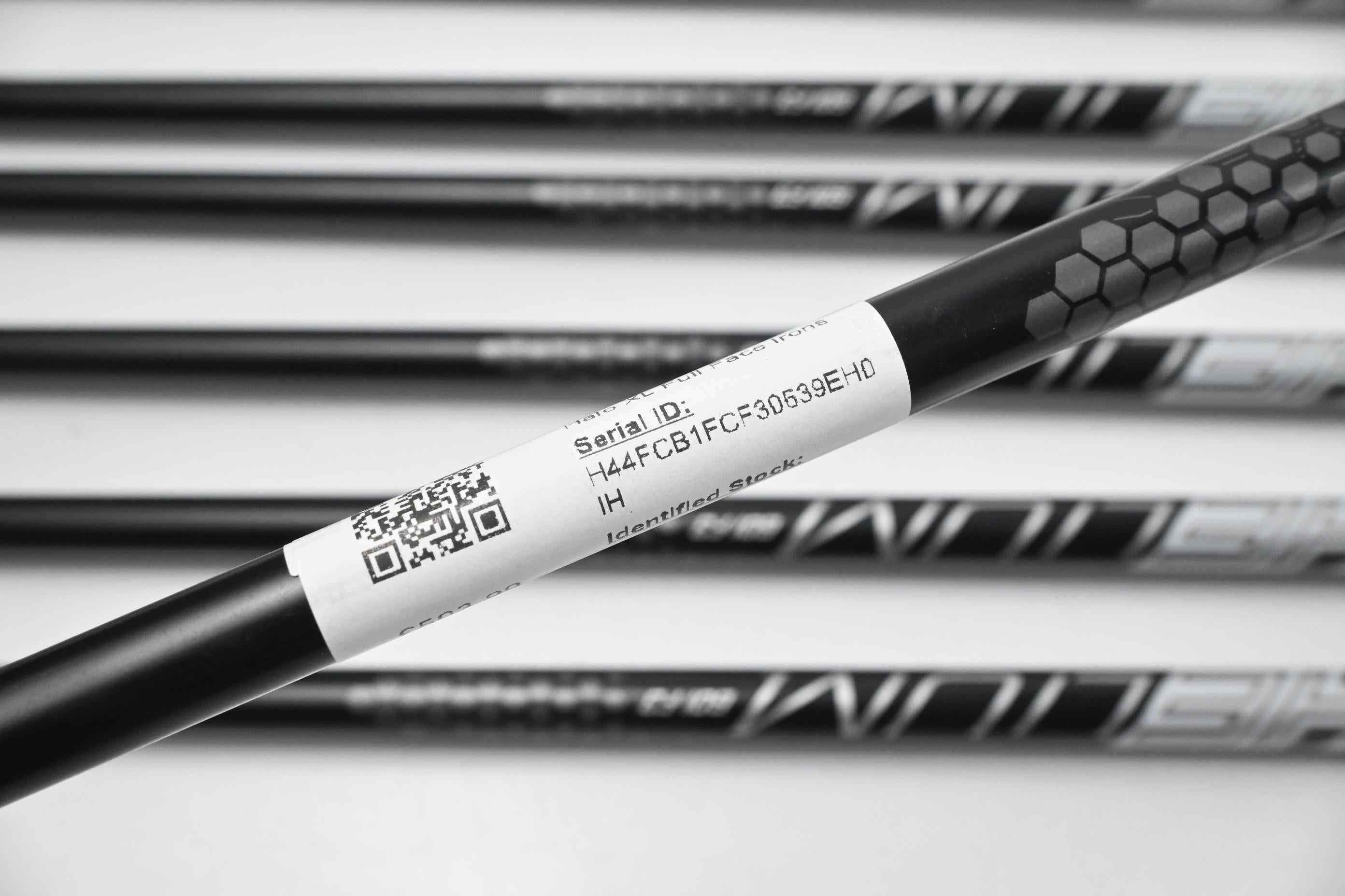 Cleveland Halo XL Full Face Irons / 4-PW / Regular Flex Helium NCT 60I Shafts