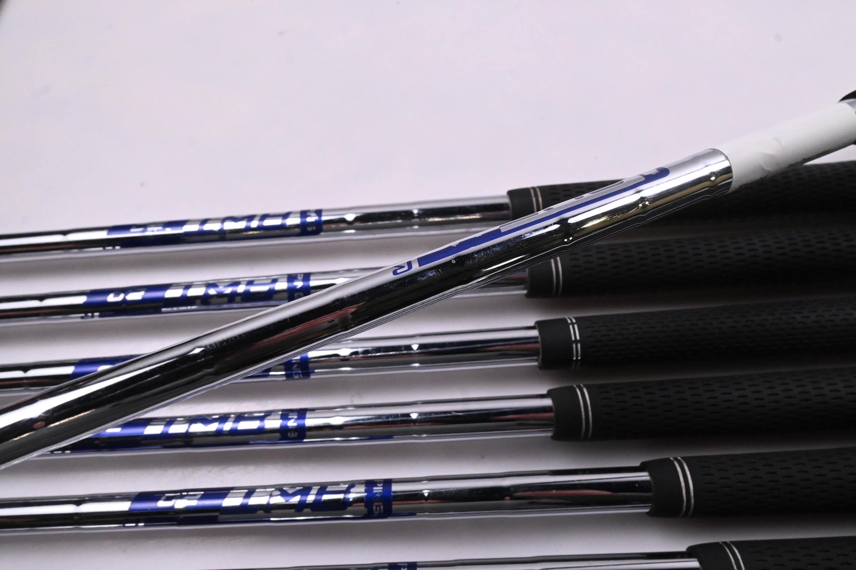 Ping G400 Irons / 5-PW+GW+SW / Green Dot / Regular Flex Ping AWT 2.0 Shafts
