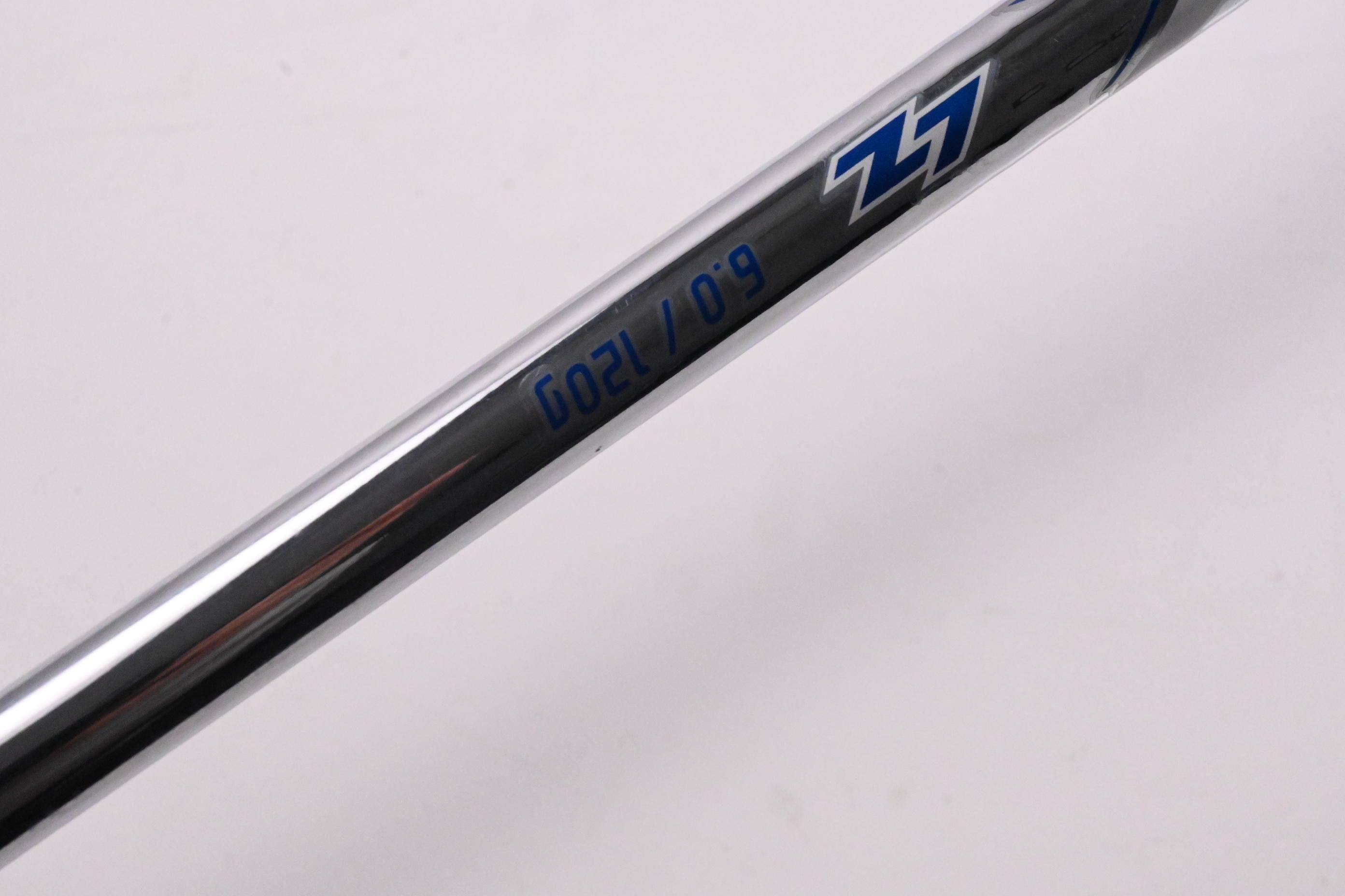 Titleist T150 2023 #7 Iron / 32 Degree / Stiff Flex Project X LZ 120 Shaft