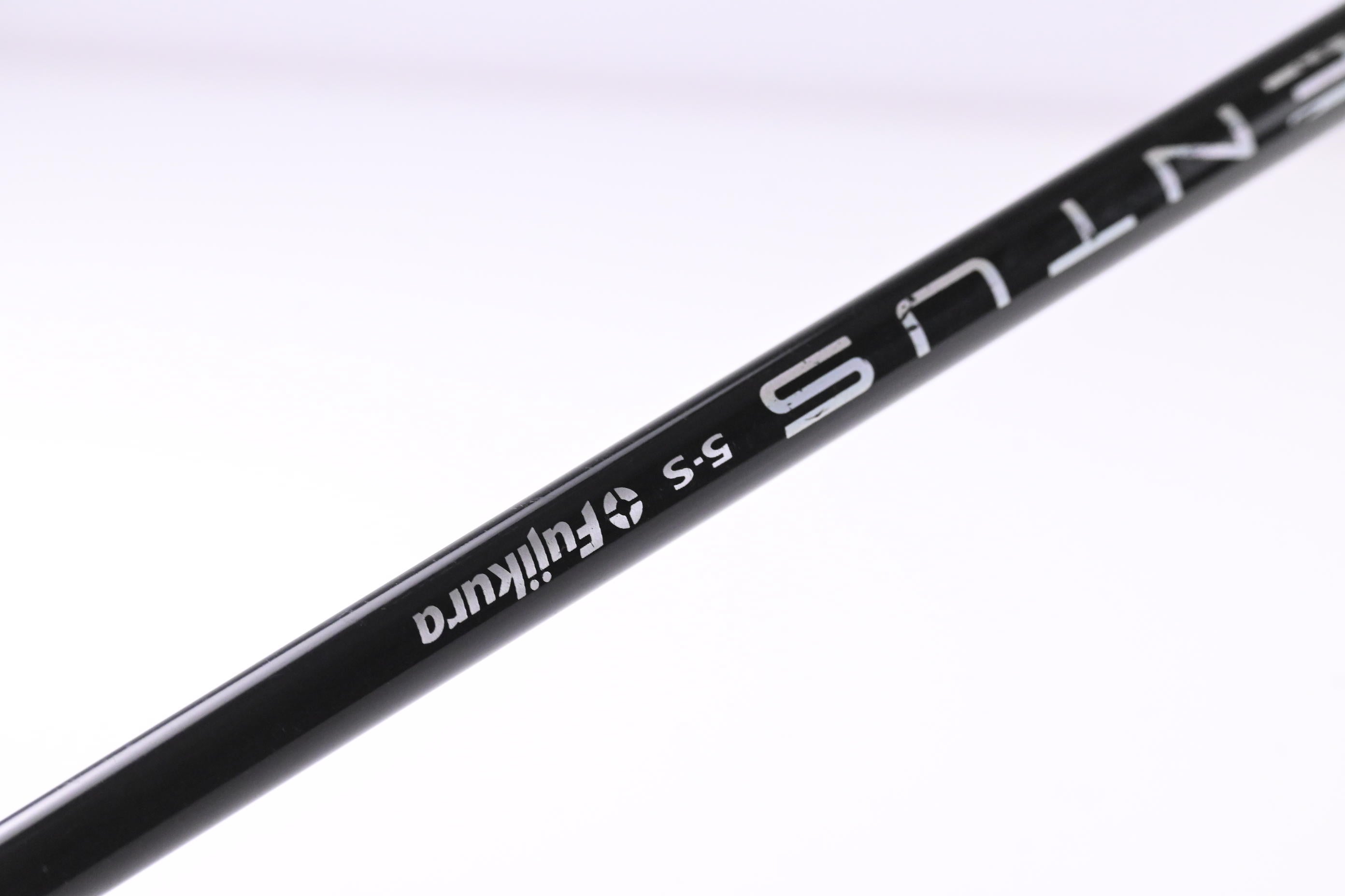 Taylormade Stealth Driver / 9 Degree / Stiff Flex Fujikura Ventus Red 5 Shaft