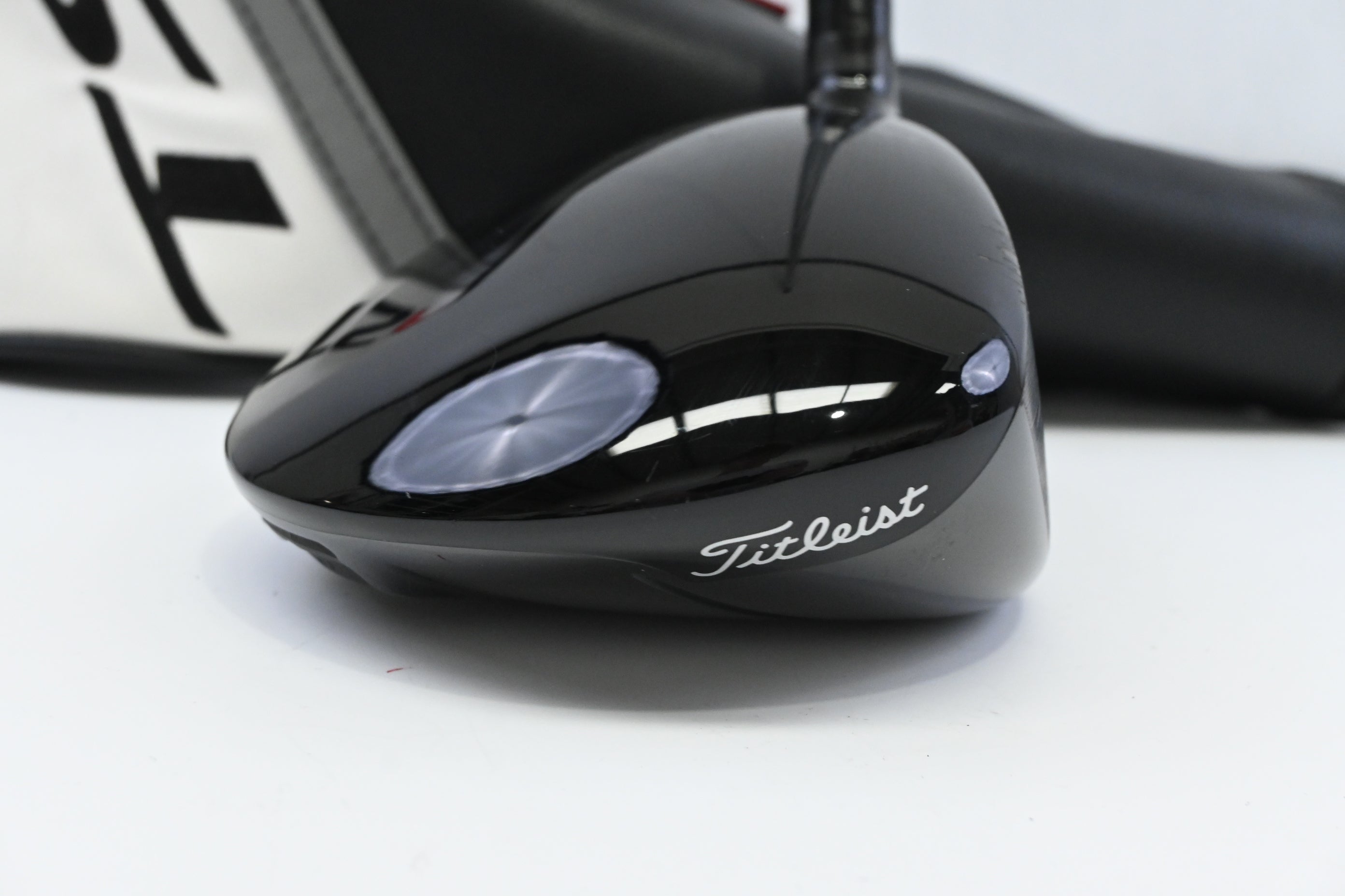 Titleist TSR3 Driver / 10 Degree / Stiff Flex HZRDUS Gen4 Red CB 60 Shaft