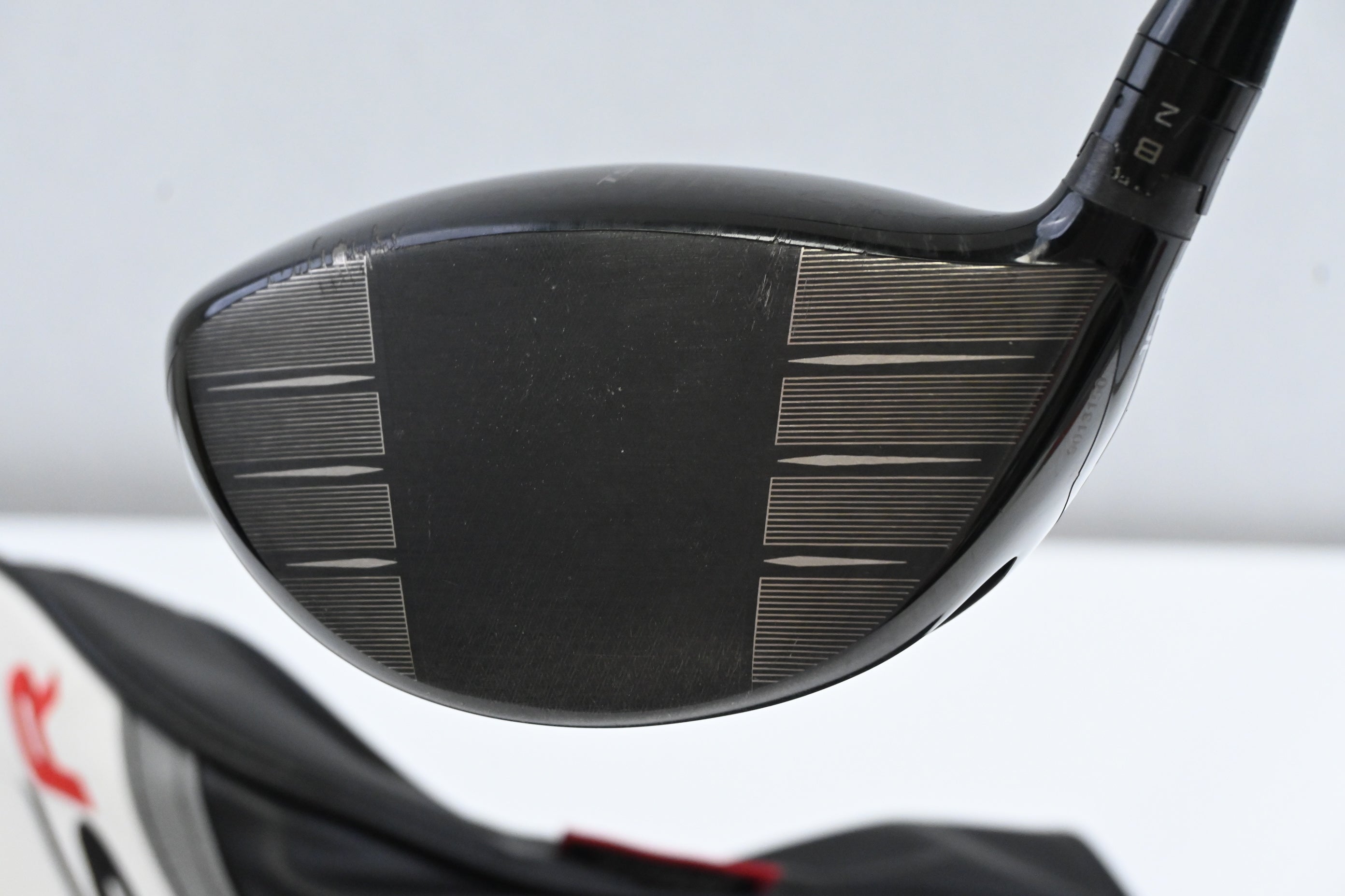 Titleist TSR3 Driver / 10 Degree / Stiff Flex HZRDUS Gen4 Red CB 60 Shaft