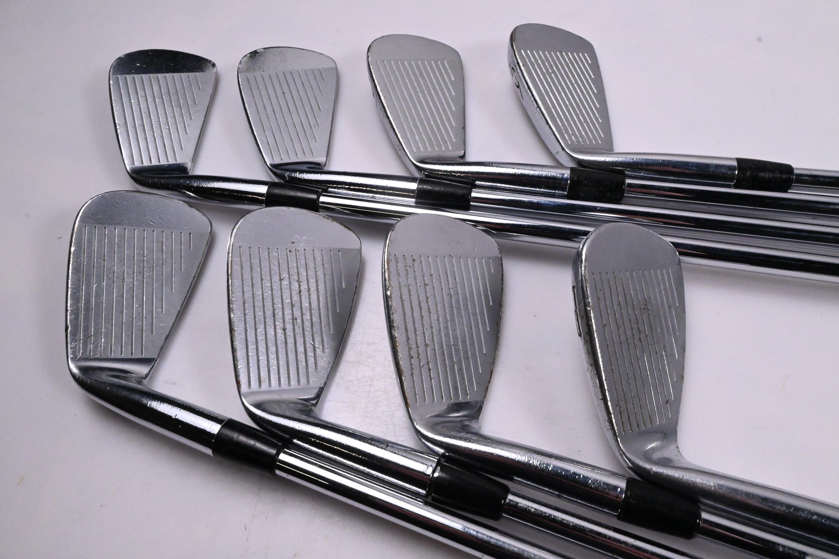 Titleist 695 Forged Irons / 3-PW / Stiff Flex Dynamic Gold S300 Shafts