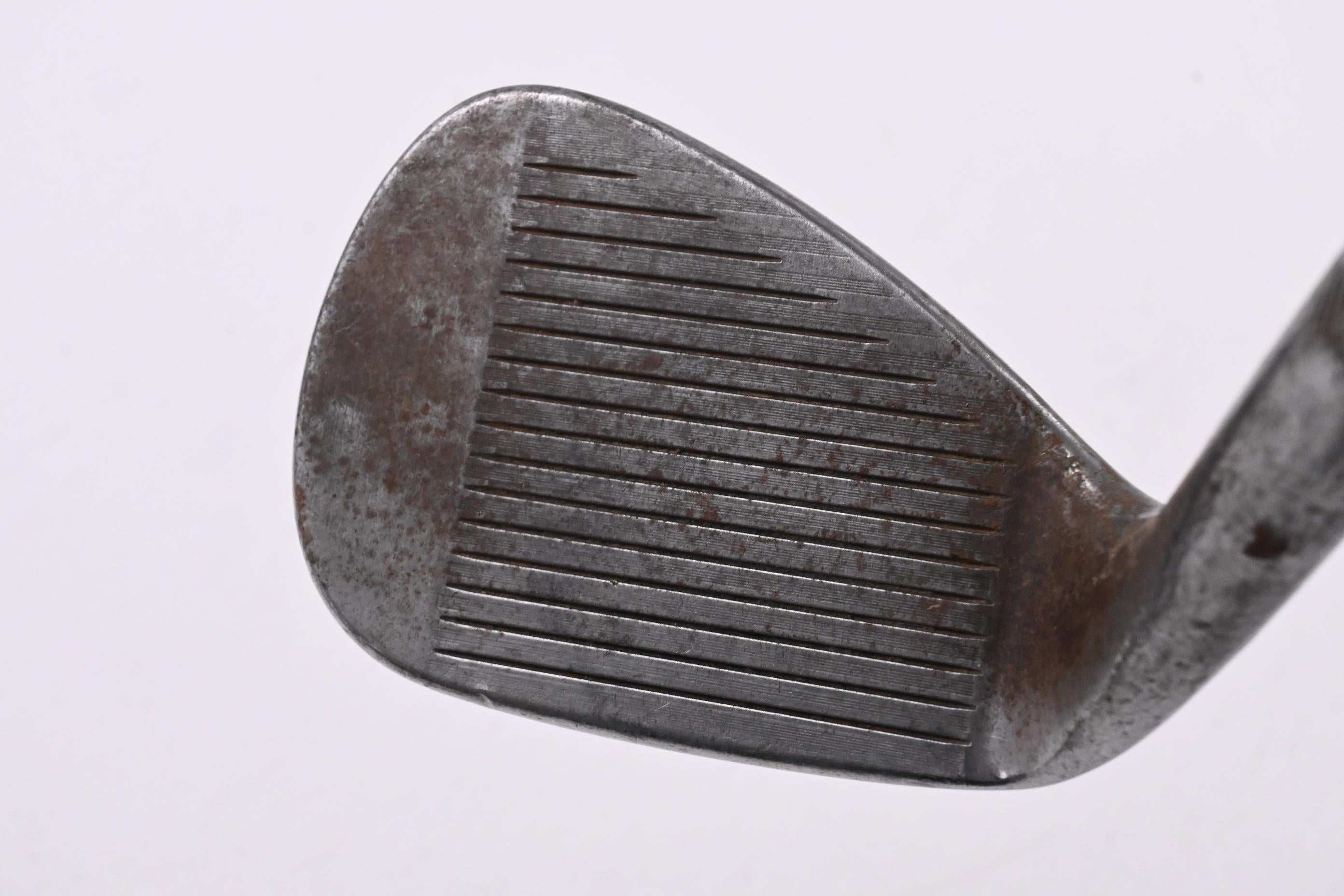 Titleist Vokey SM9 Pitching Wedge / 48 Degree / Stiff Flex True Temper Shaft