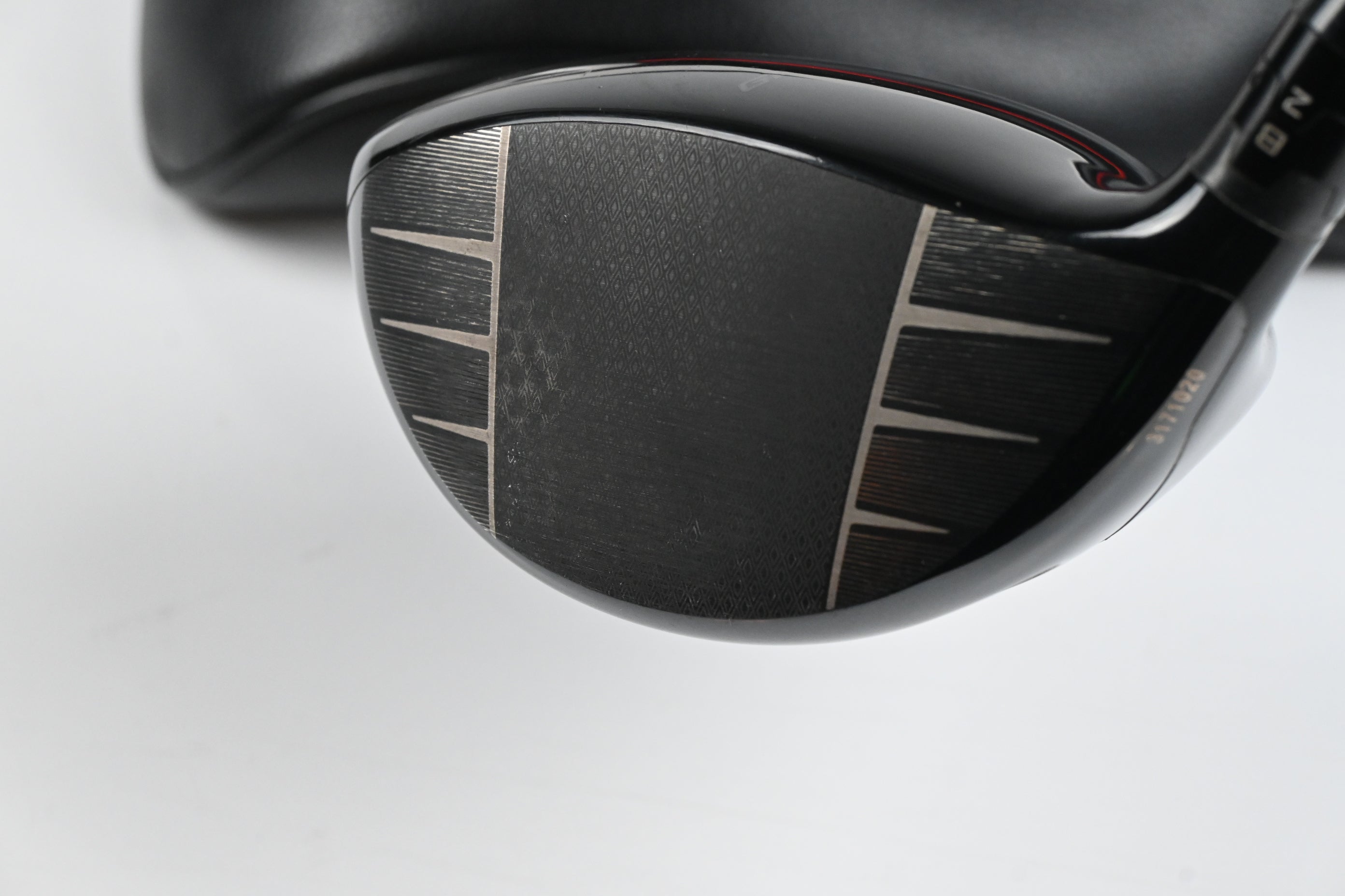 Titleist GT2 Driver / 9 Degree / Regular Flex Denali Red 50 Shaft