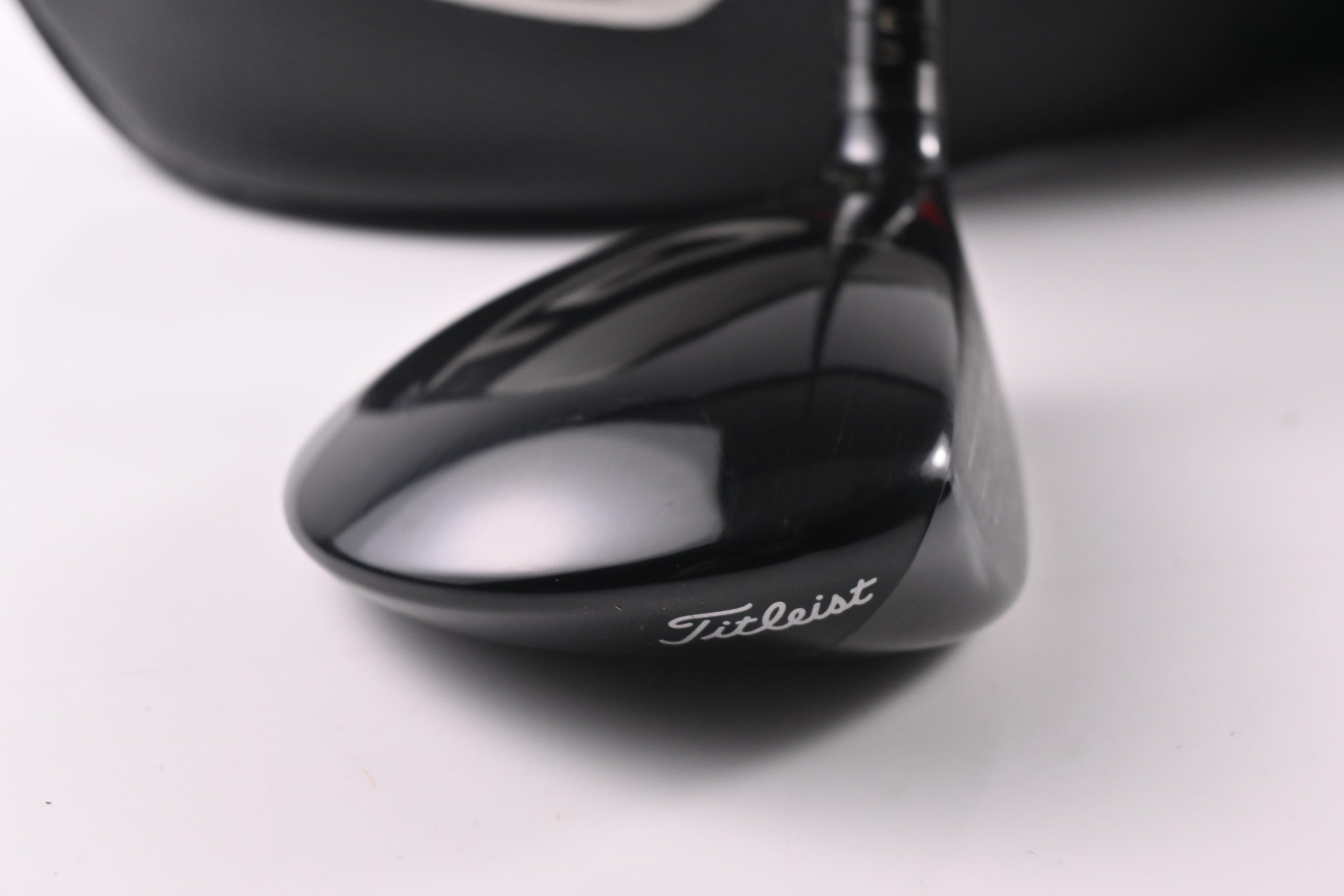 Titleist GT2 #3 Wood / 15 Degree / Stiff Flex Tensei AV White 75 Shaft