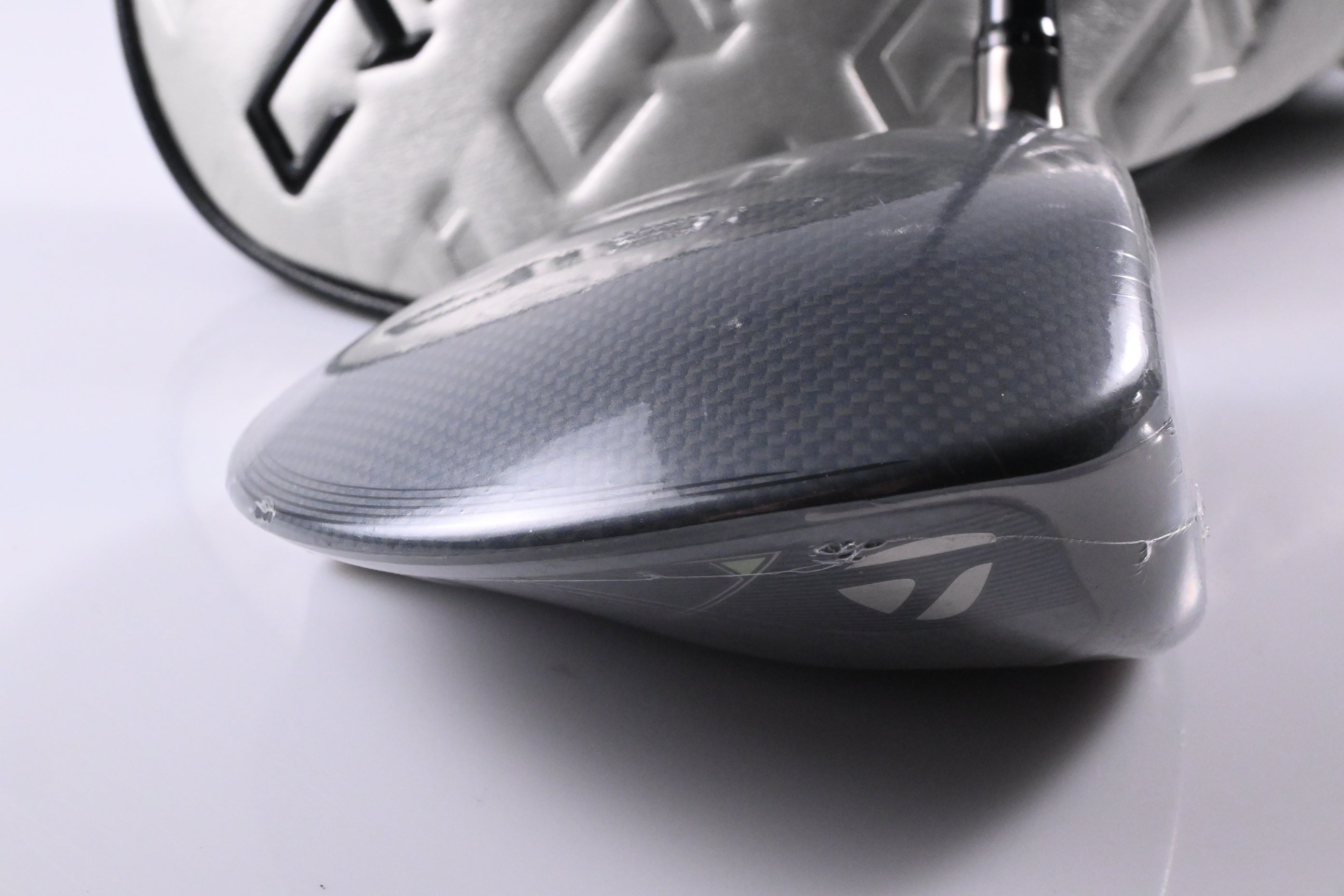 Taylormade Qi35 Driver / 10.5 Degree / Stiff Flex Ventus Blue 5 Shaft