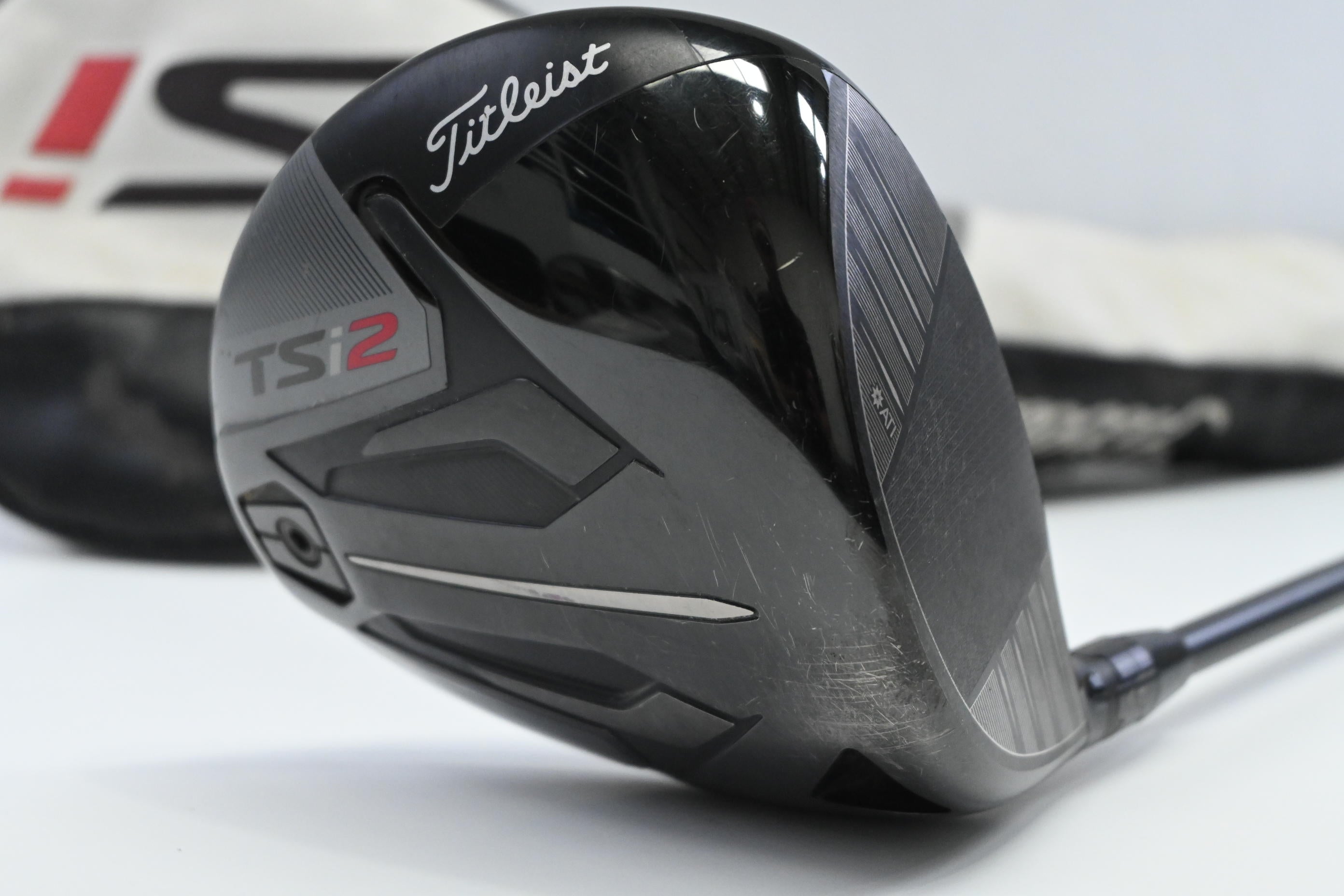 Titleist TSi2 Driver / 11 Degree / Regular Flex Tensei AV Raw Blue 55