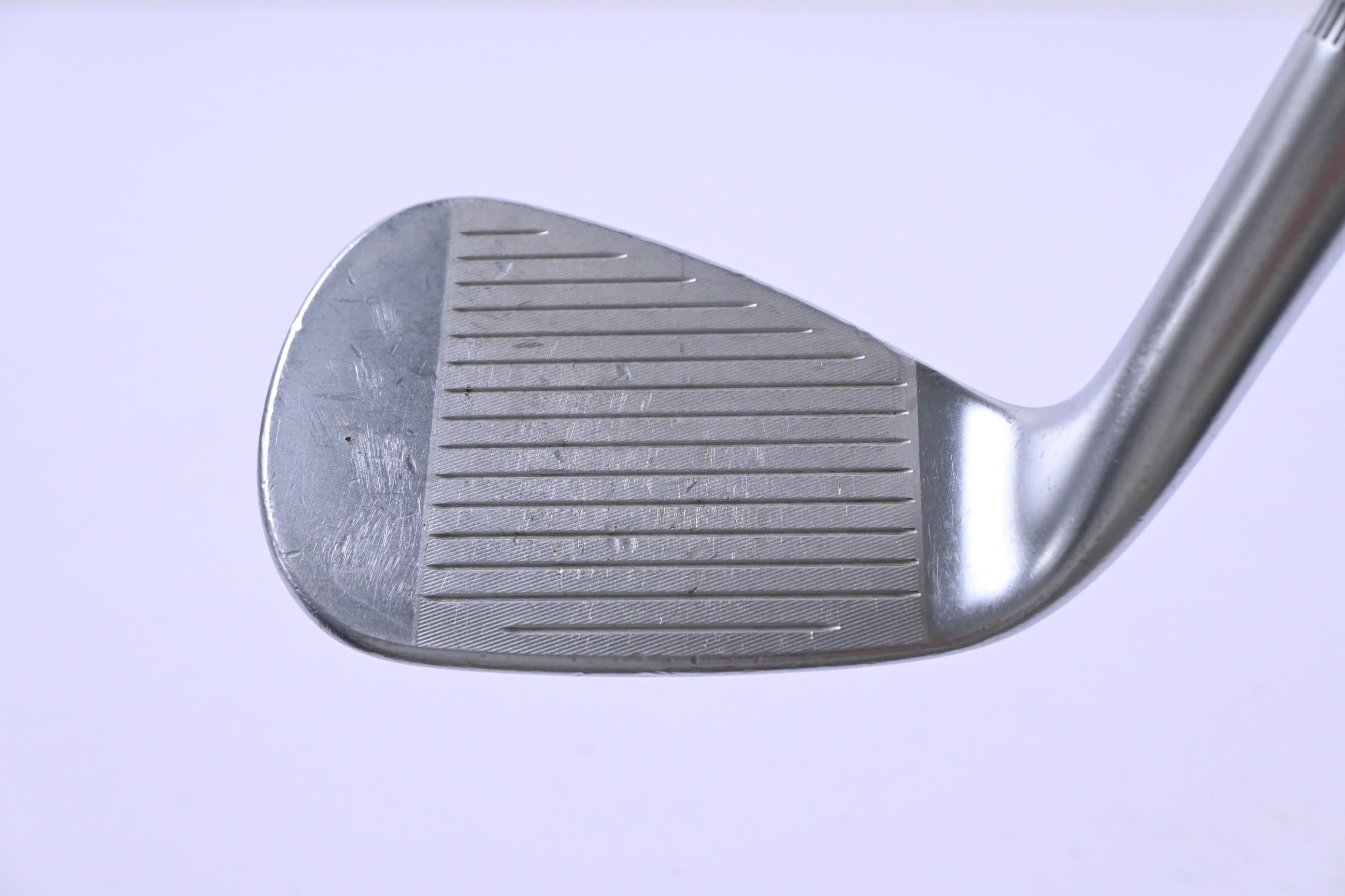 Callaway Jaws MD5 Gap Wedge / 52 Degree / Stiff Flex Dynamic Gold 115 S200