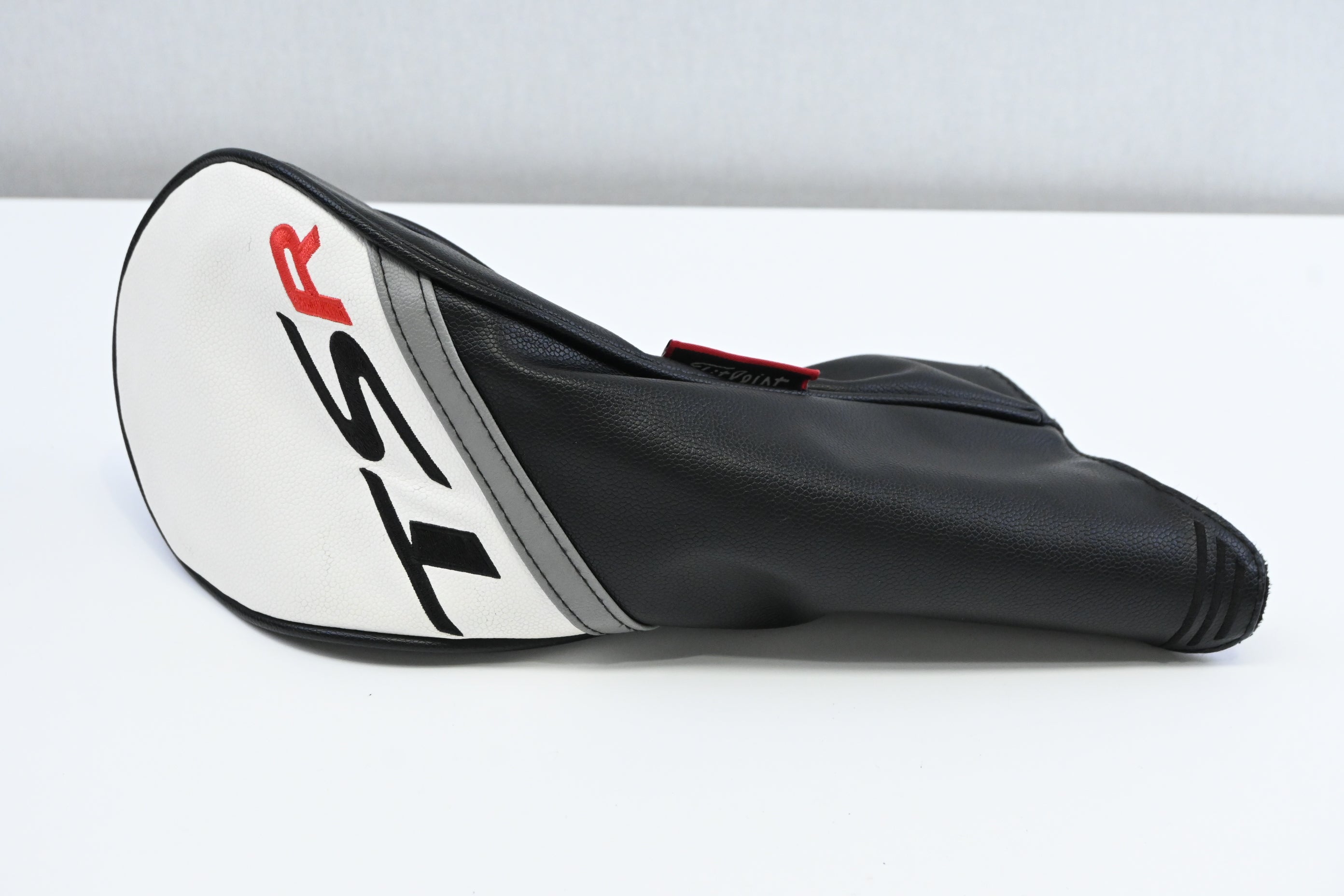 Titleist TSR3 Driver / 10 Degree / Stiff Flex HZRDUS Gen4 Red CB 60 Shaft