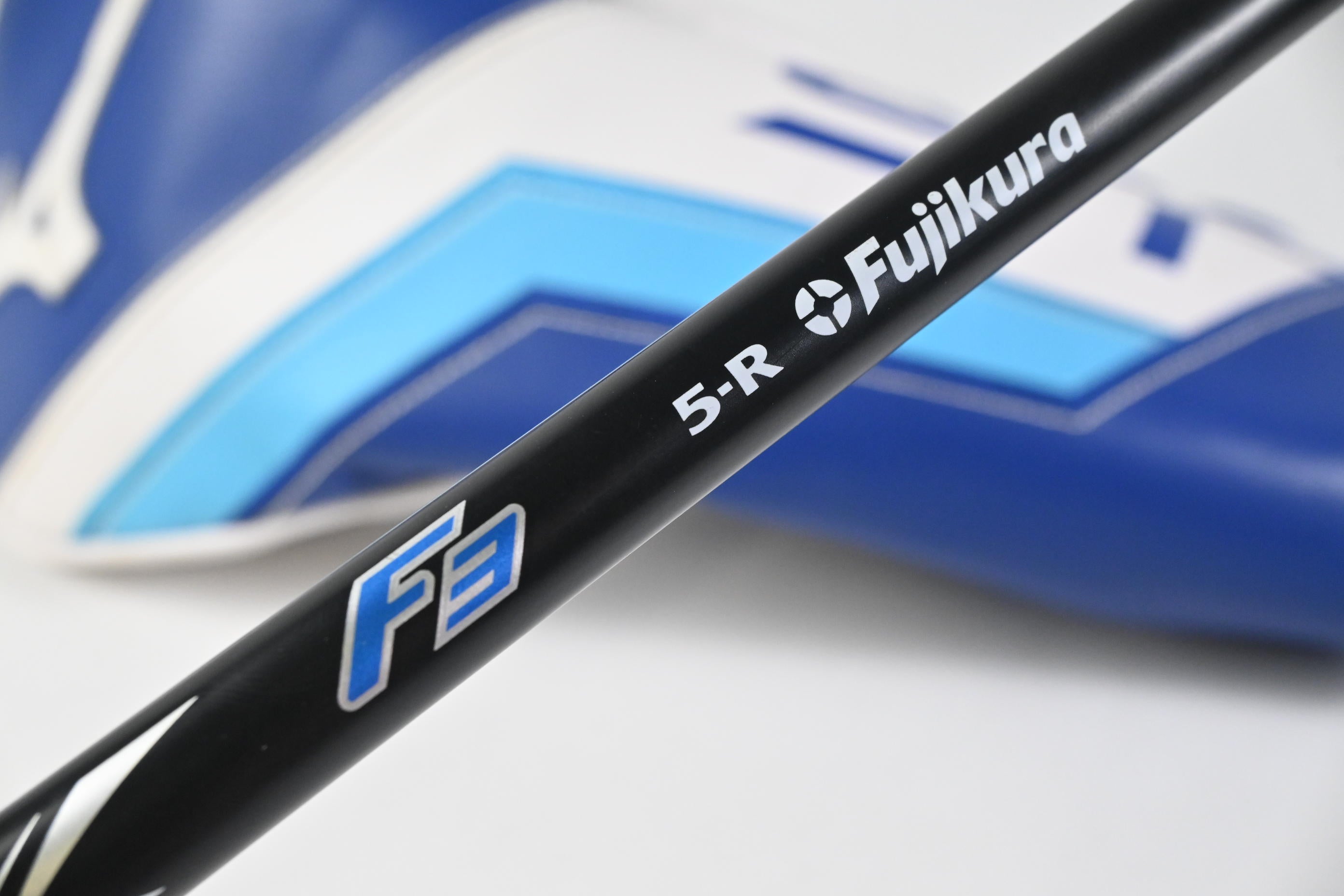 Mizuno ST-Z 230 Driver / 10.5 Degree / Regular Flex Fujikura Motore X F3 5 Shaft