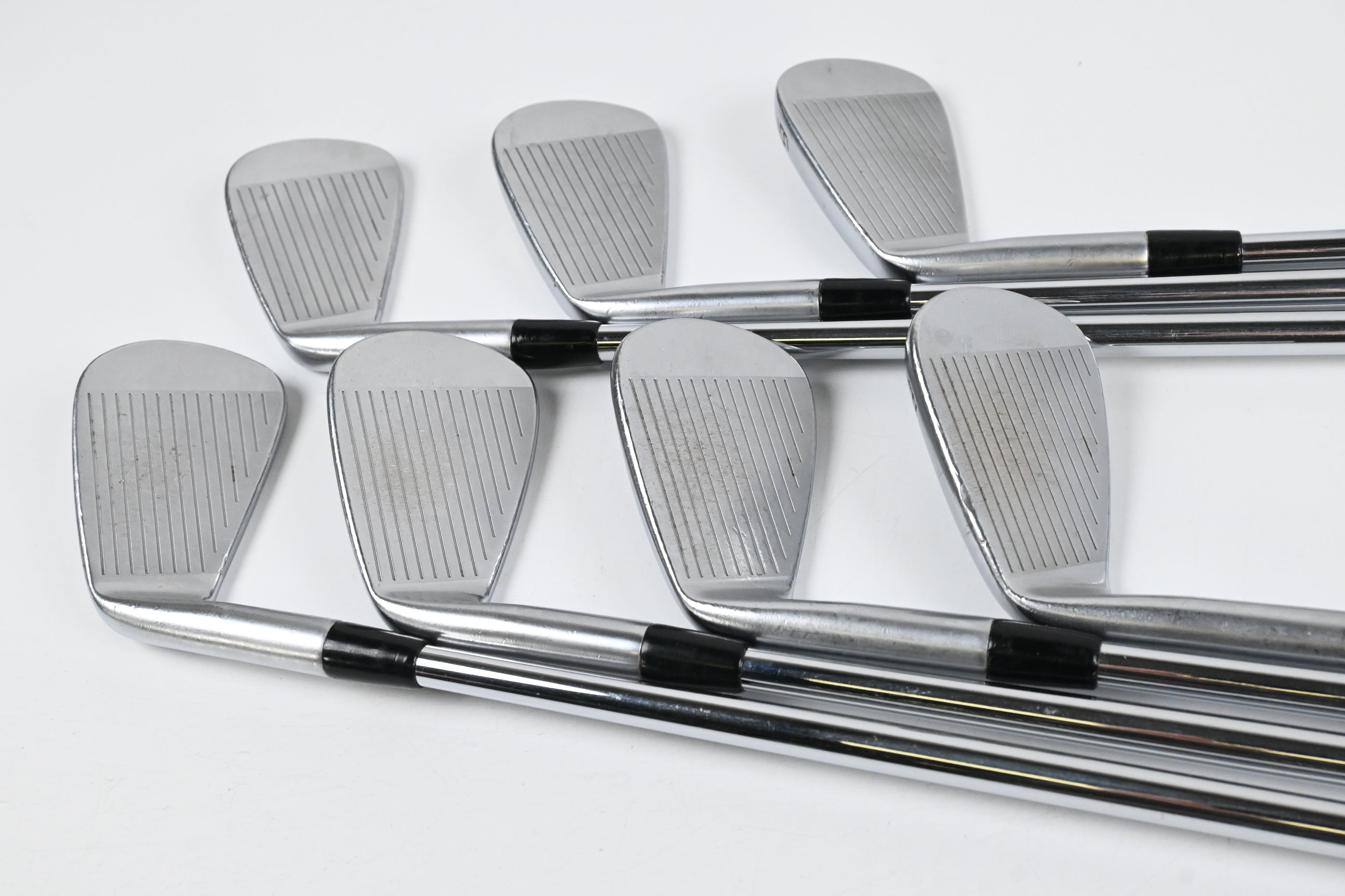 Taylormade P7MC 2023 Irons / 4-PW / X-Flex N.S.Pro Modus 3 Tour 120 Shafts