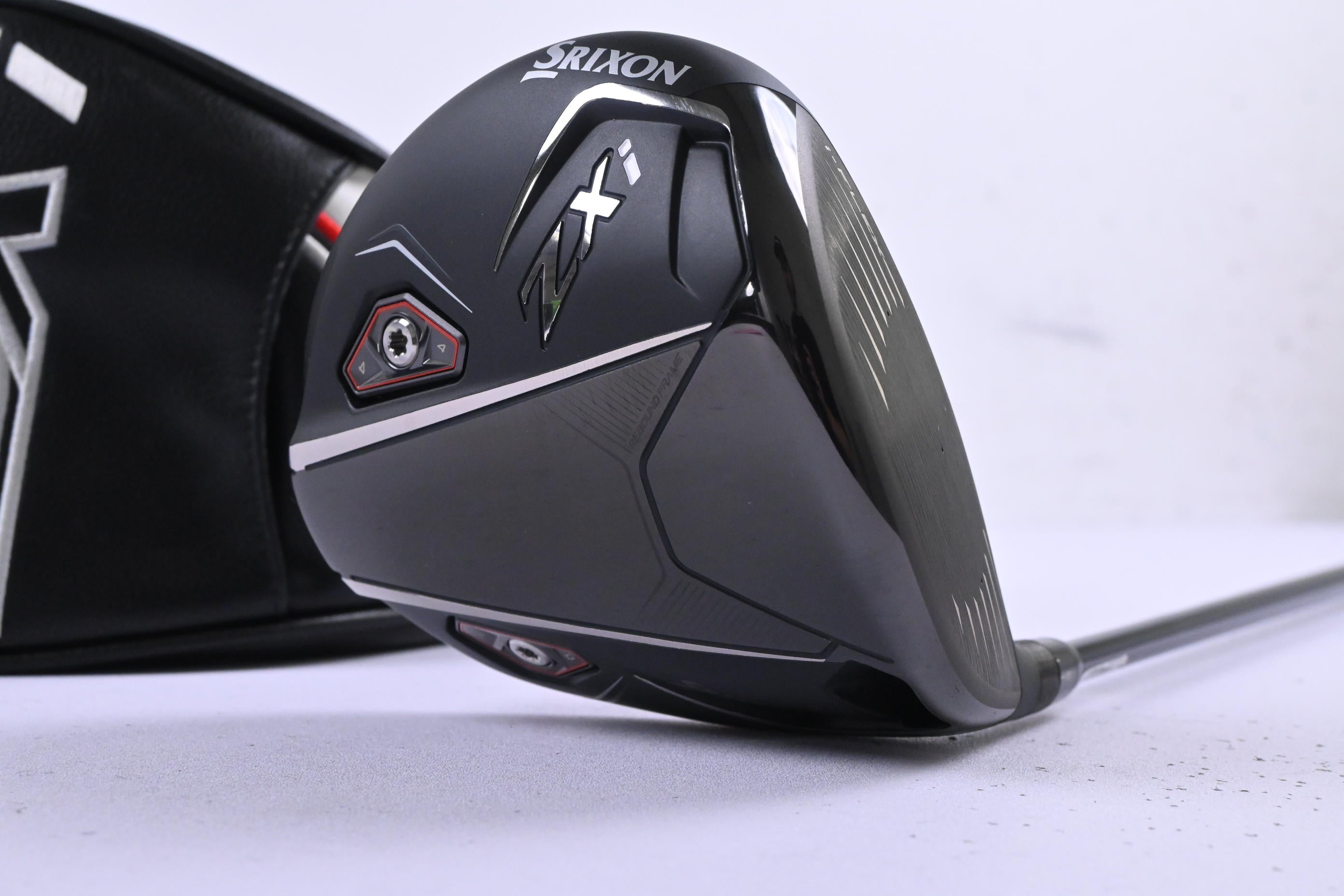 Srixon ZXi Driver / 10.5 Degree / Regular Flex Fujikura Ventus TR Blue 6 Shaft