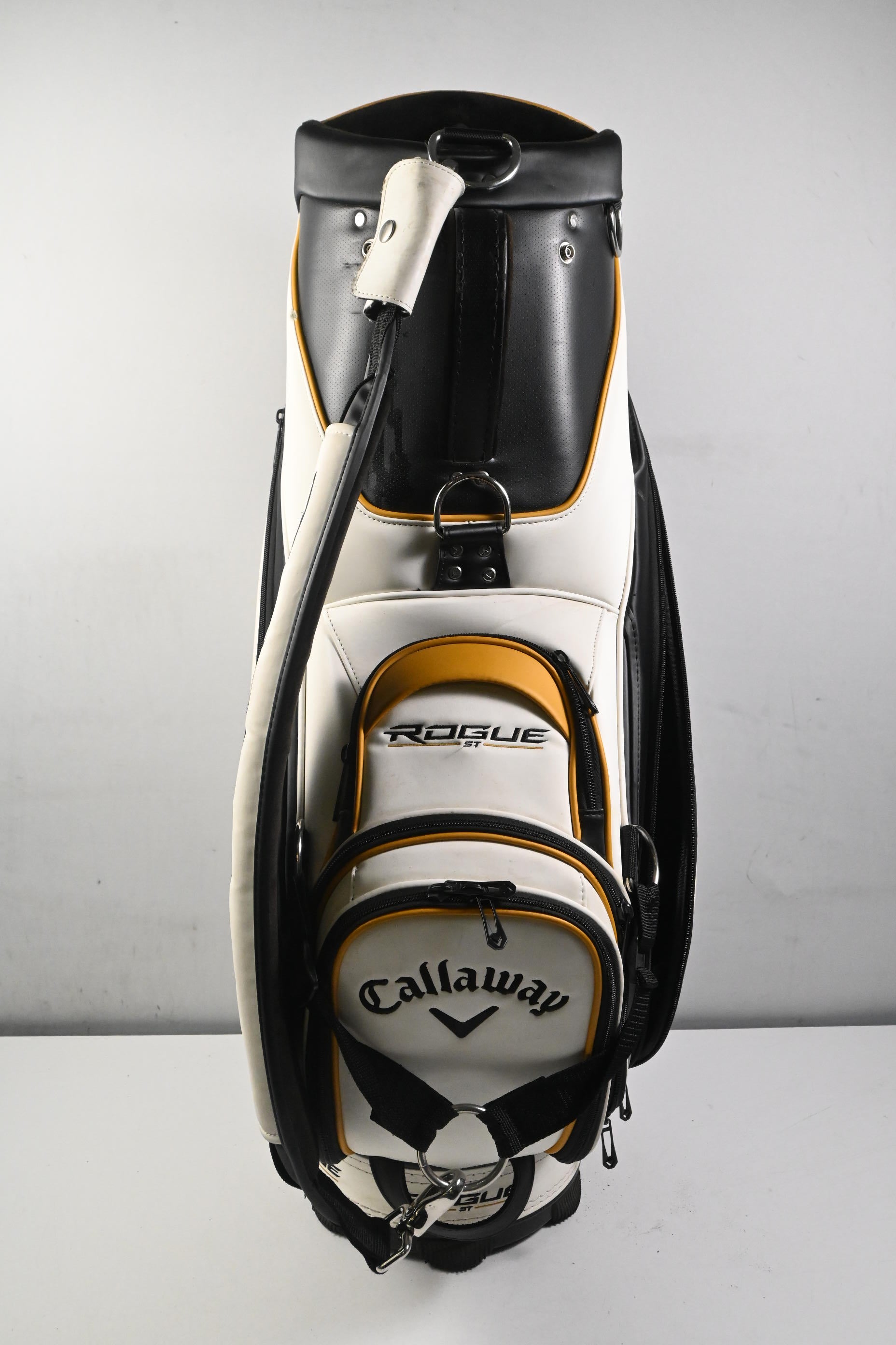 Callaway Rogue ST Tour Bag / 6-Way Divider / White, Black & Gold