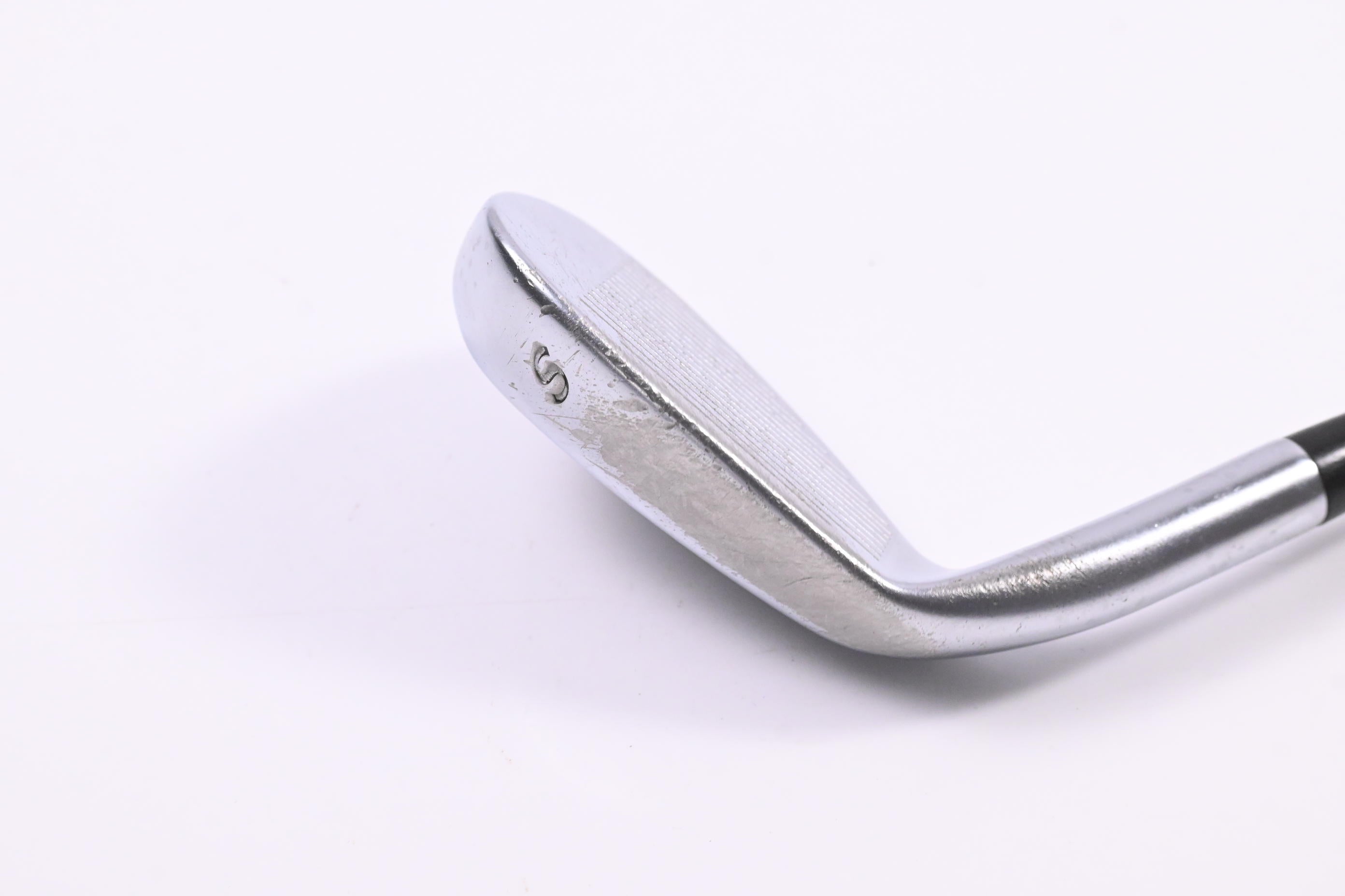 Taylormade R9 Sand Wedge / 55 Degree / Stiff Flex Steel Shaft