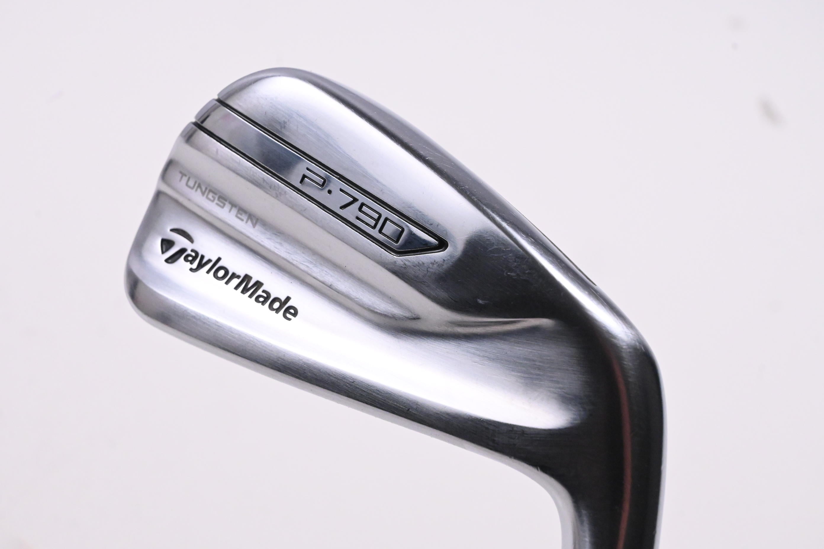 Taylormade P790 UDI 2017 #2 Iron / 17 Degree / Stiff Flex HZRDUS Black 85 Shaft