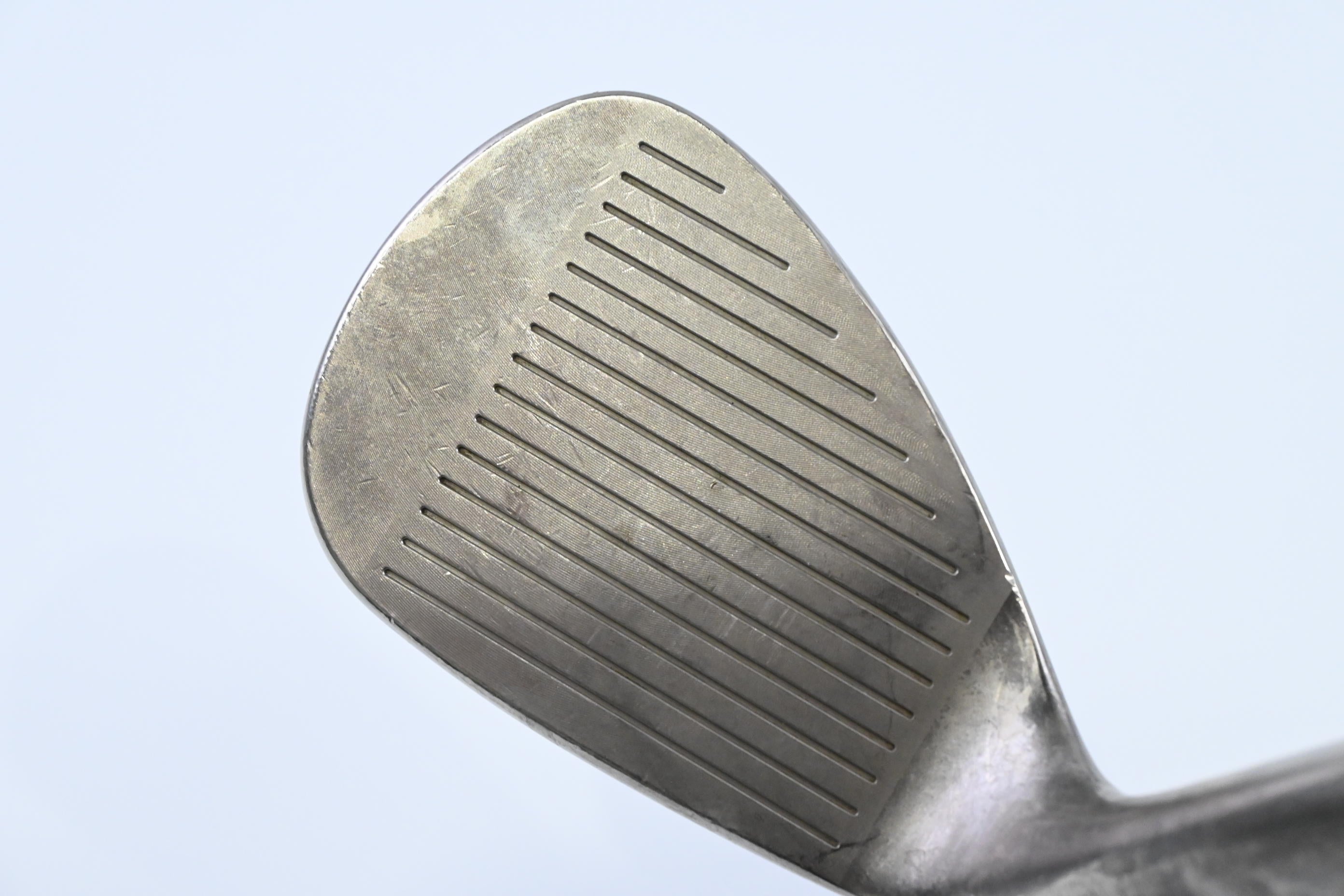 Mizuno S23 Sand Wedge / 54 Degree / Wedge Flex Dynamic Gold Shaft